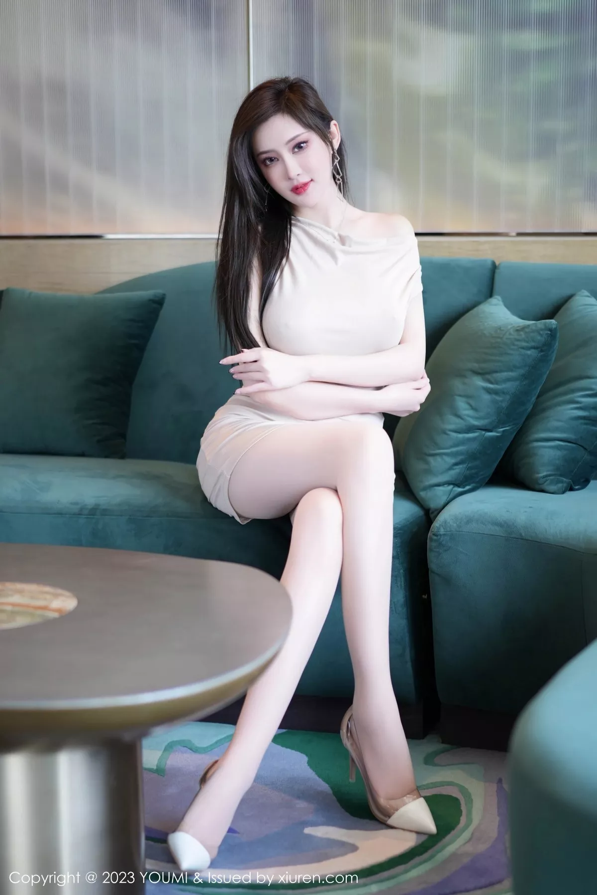 [YouMi尤蜜荟]第957 期周妍希写真-秀人资源网