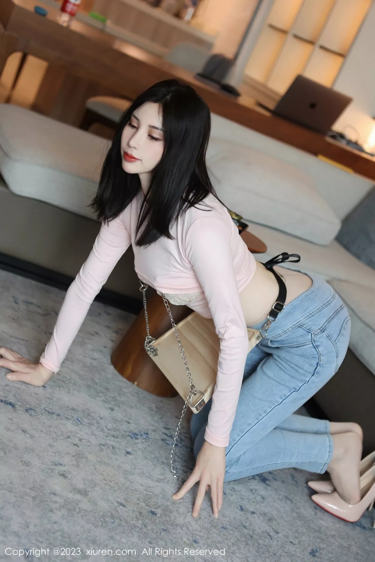 图片[4]-[XiuRen秀人网]第6992期王曼柔写真-秀人资源网