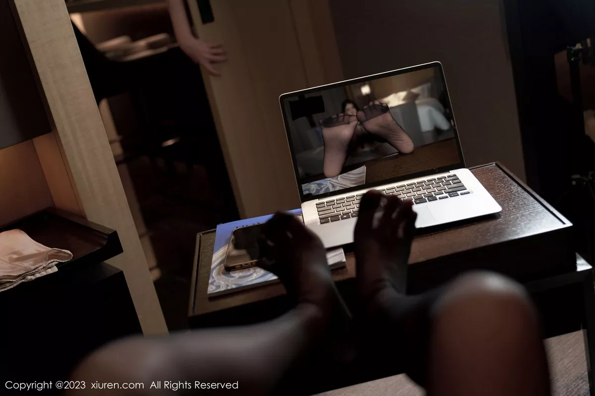 图片[2]-[XiuRen秀人网]第7009期周于希写真-秀人资源网