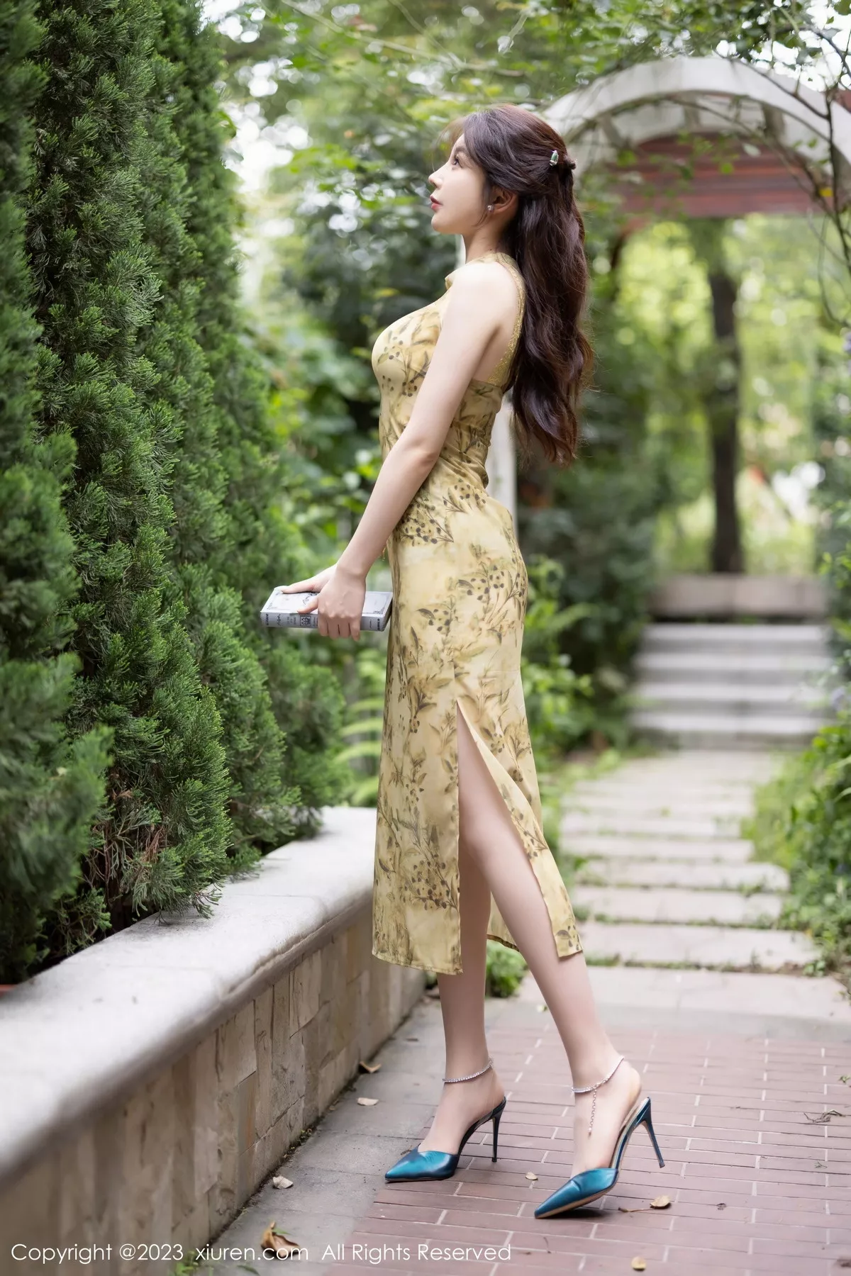 图片[2]-[XiuRen秀人网]第7083期徐莉芝写真-秀人资源网