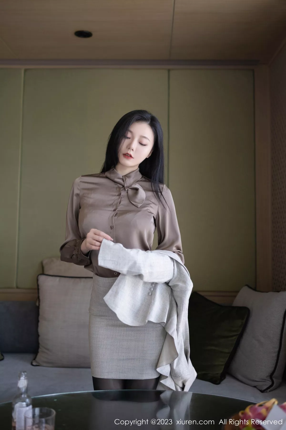 图片[2]-[XiuRen秀人网]第6951期安然写真-秀人资源网