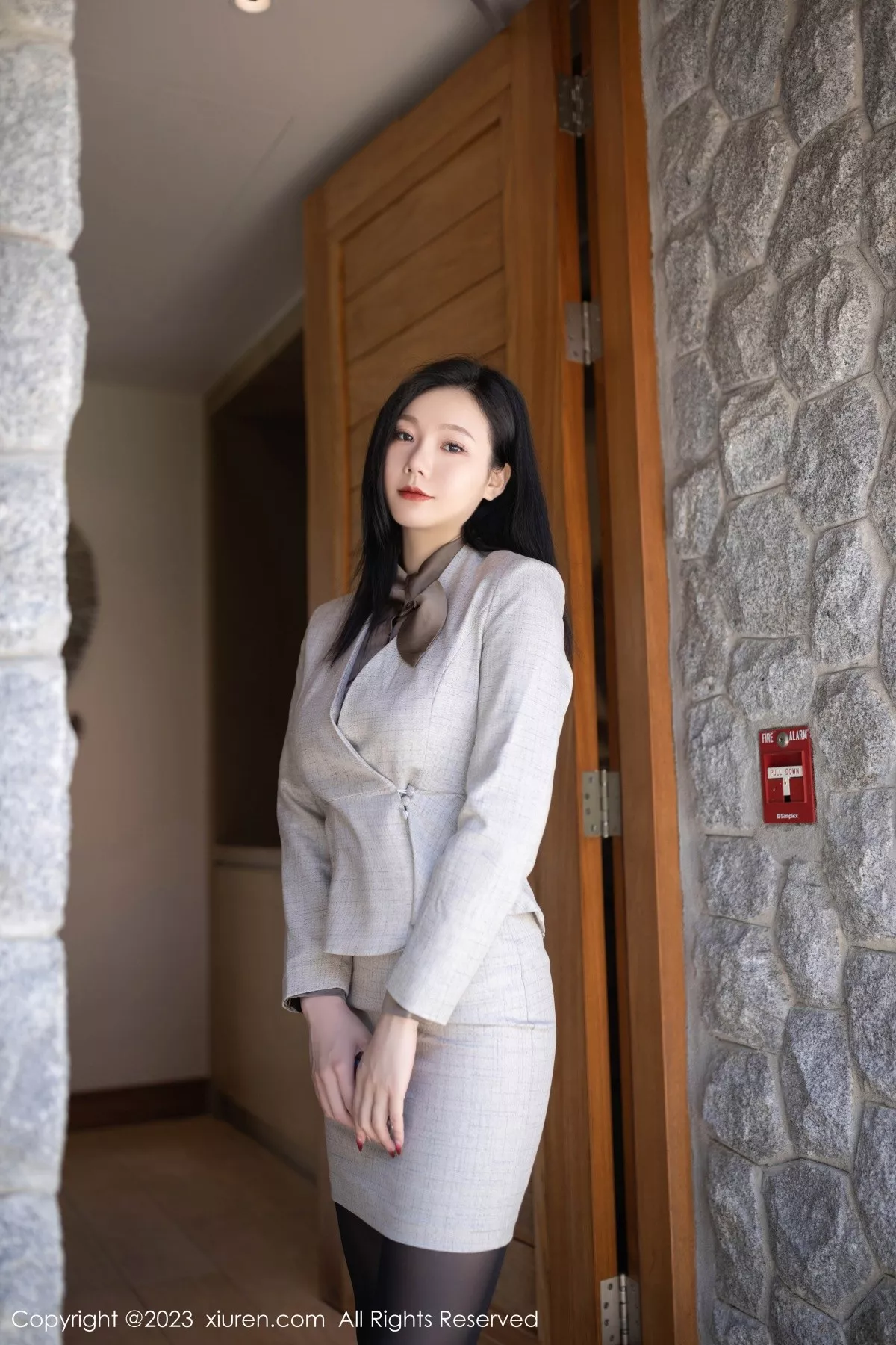 [XiuRen秀人网]第6951期安然写真-秀人资源网