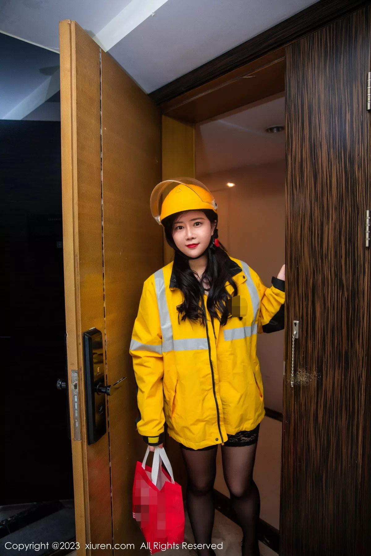 图片[12]-[XiuRen秀人网]第7093期王婉悠写真-秀人资源网