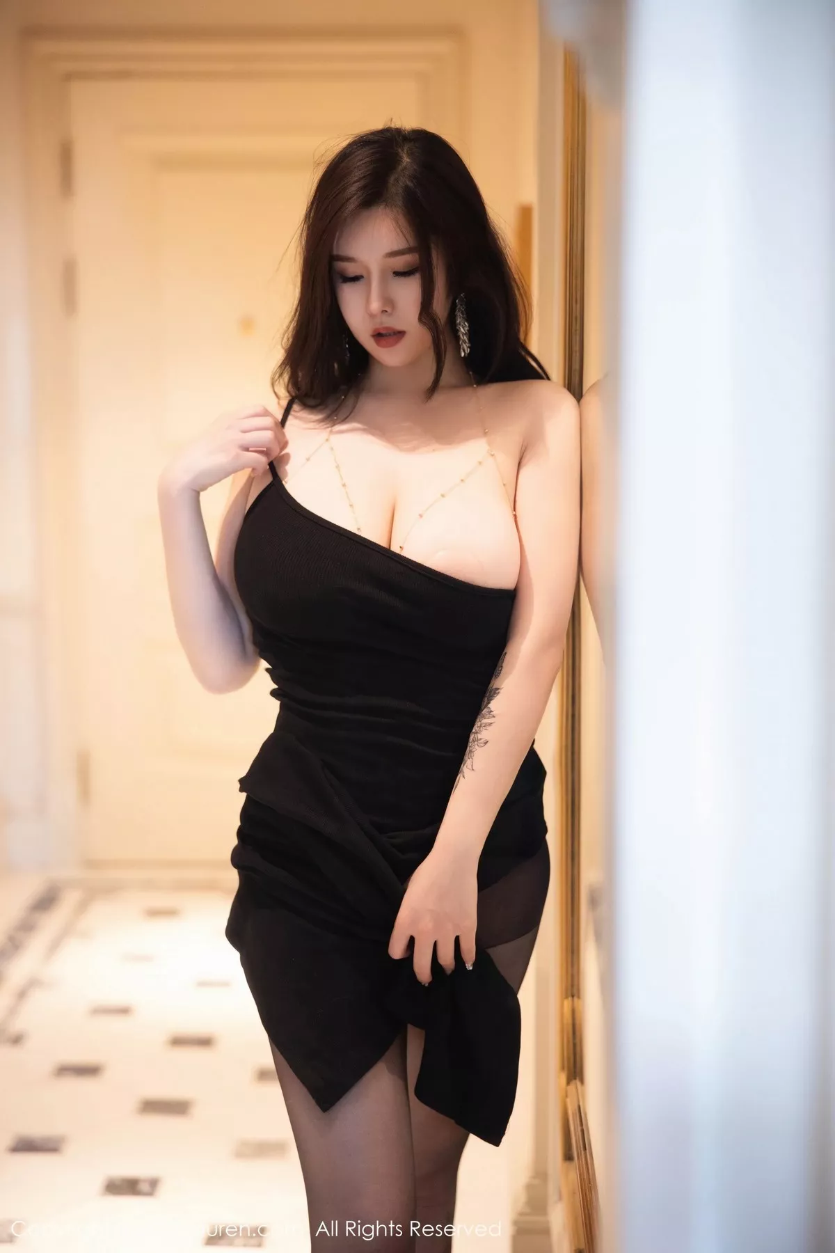 图片[12]-[XiuRen秀人网]第6973期周思乔写真-秀人资源网