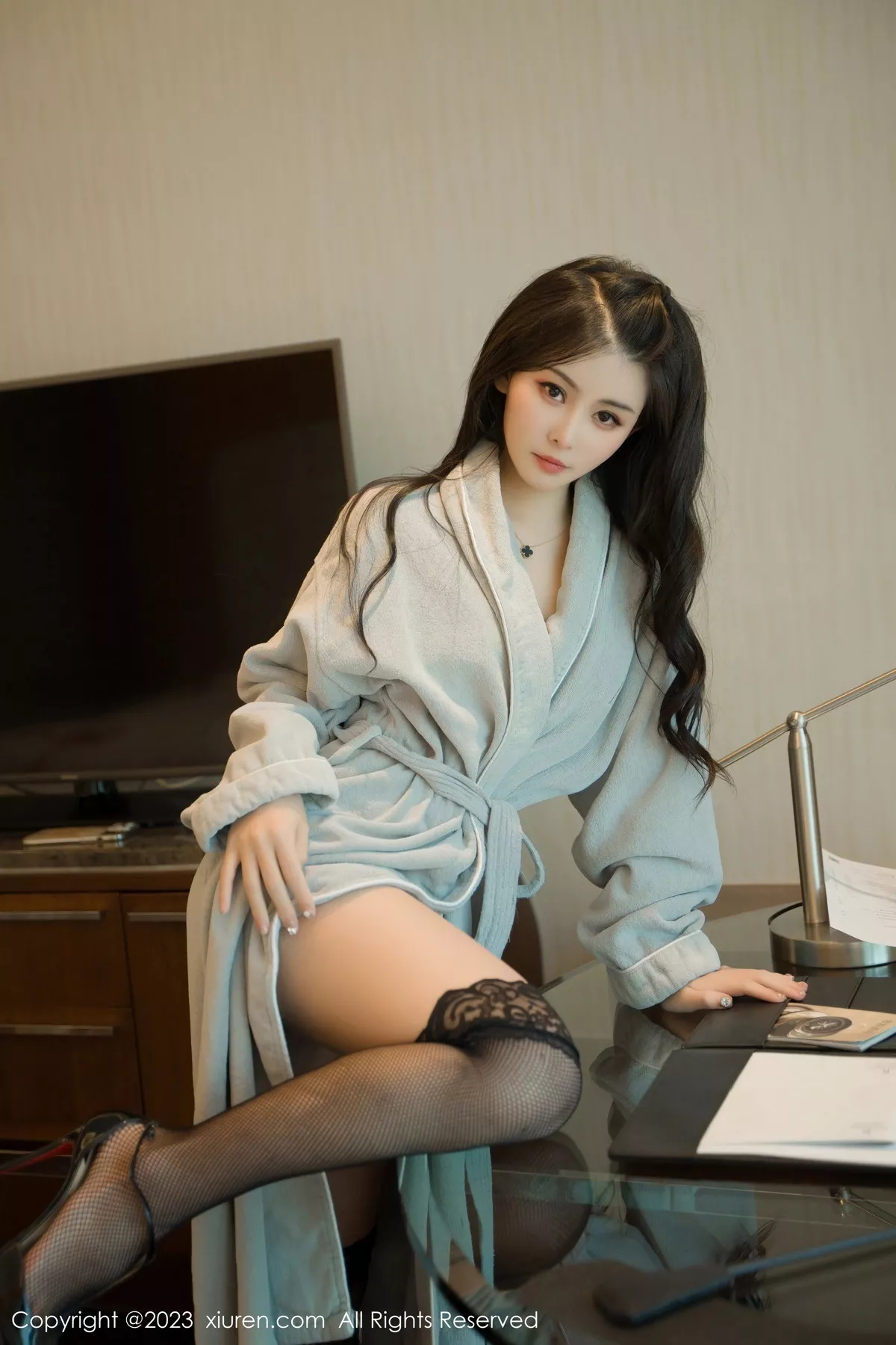 图片[4]-[XiuRen秀人网]第7107期柒喜小写真-秀人资源网