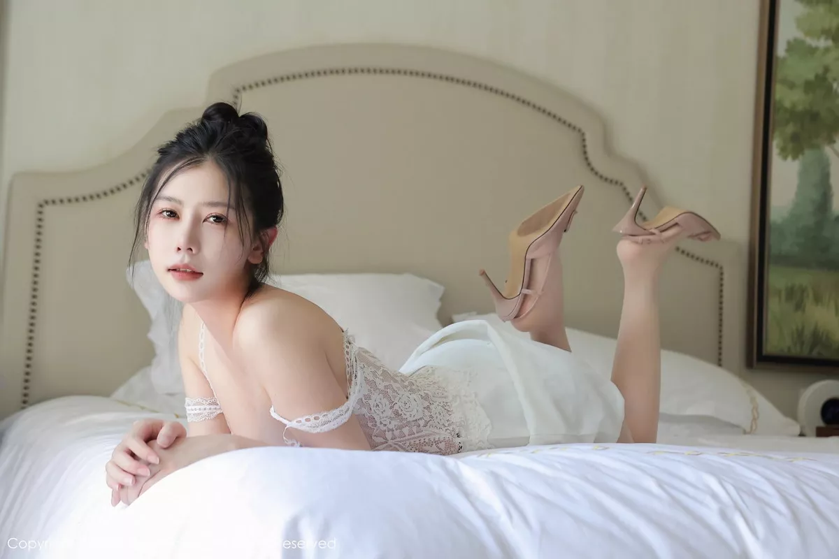 图片[3]-[XiuRen秀人网]第7124期尹甜甜写真-秀人资源网