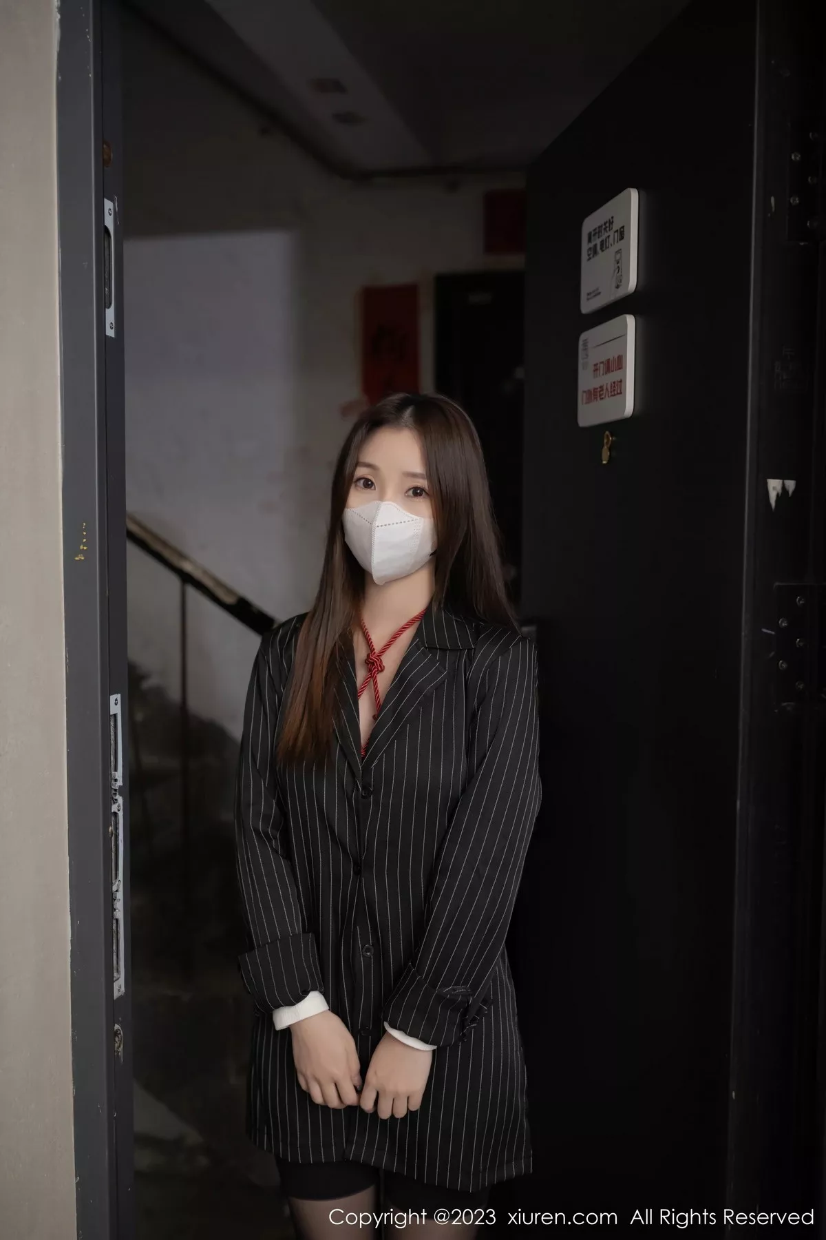 图片[5]-[XiuRen秀人网]第7141期杏子写真-秀人资源网