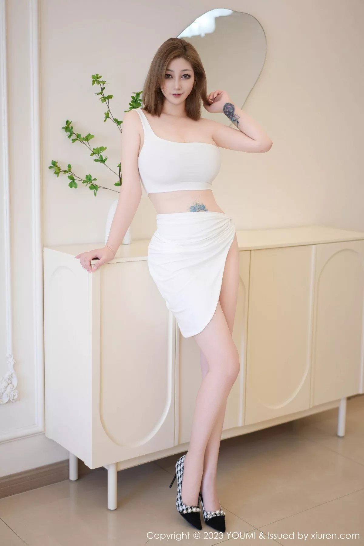 图片[2]-[YouMi尤蜜荟]第986期妲己写真-秀人资源网