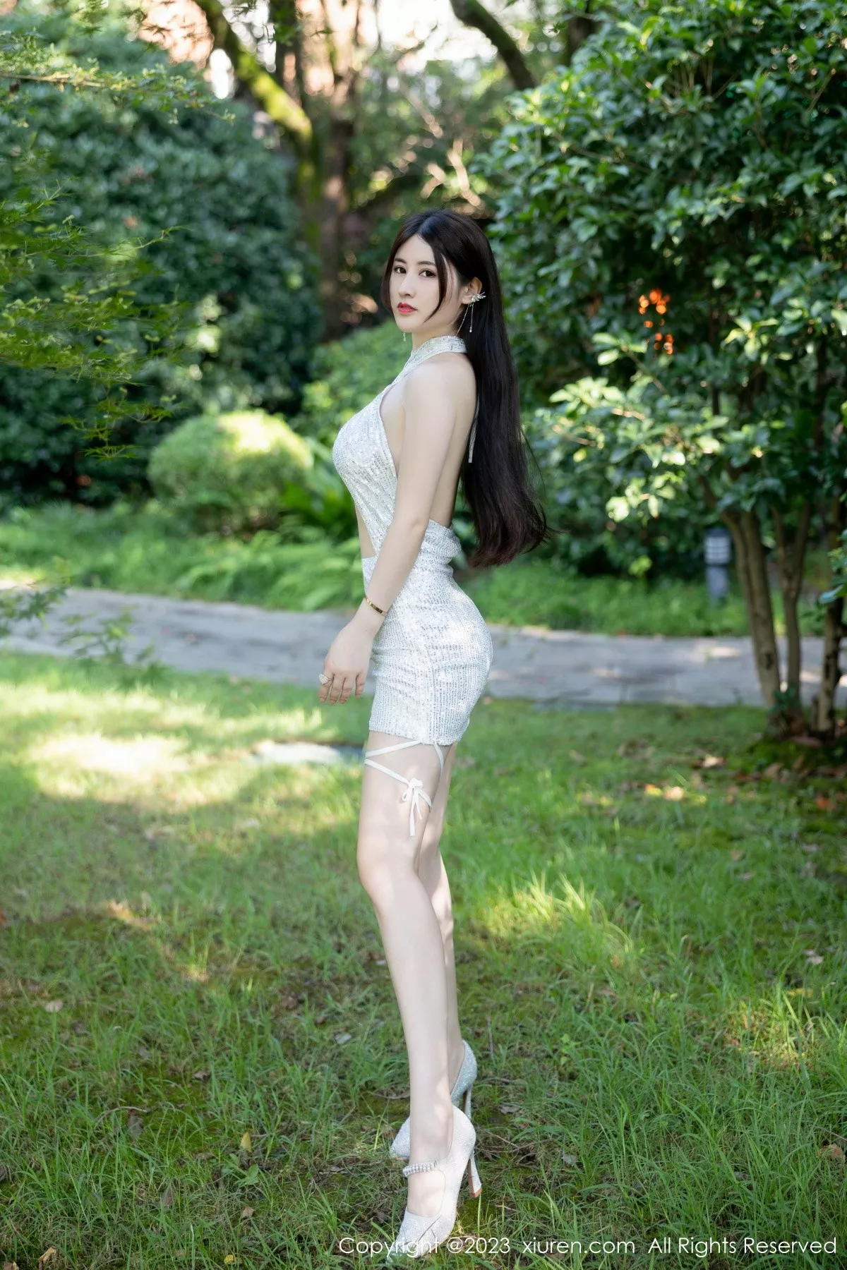 图片[19]-[XiuRen秀人网]第7441期诗诗写真-秀人资源网