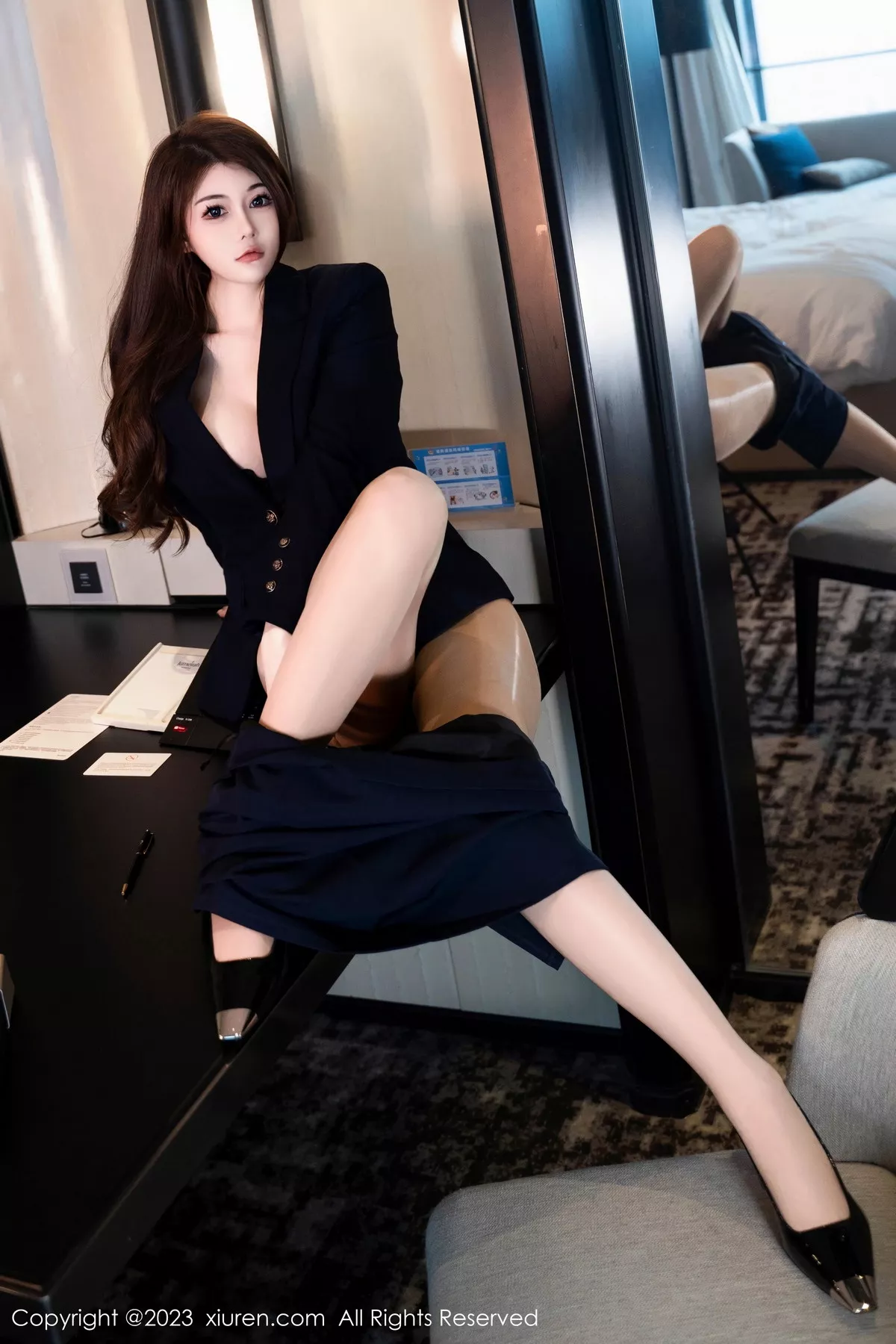 图片[2]-[XiuRen秀人网]第7484期甜妮写真-秀人资源网