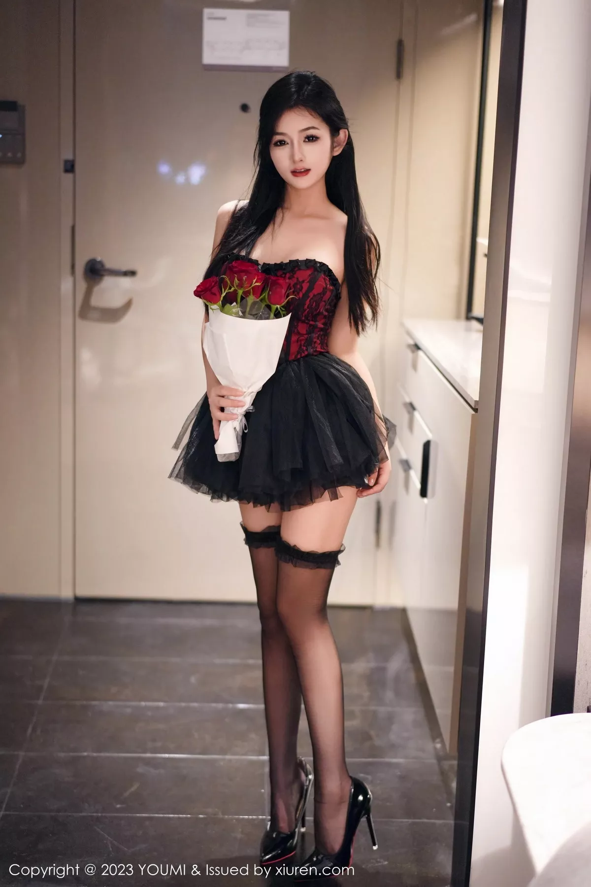 图片[2]-[YouMi尤蜜荟]第991期谭小灵写真-秀人资源网