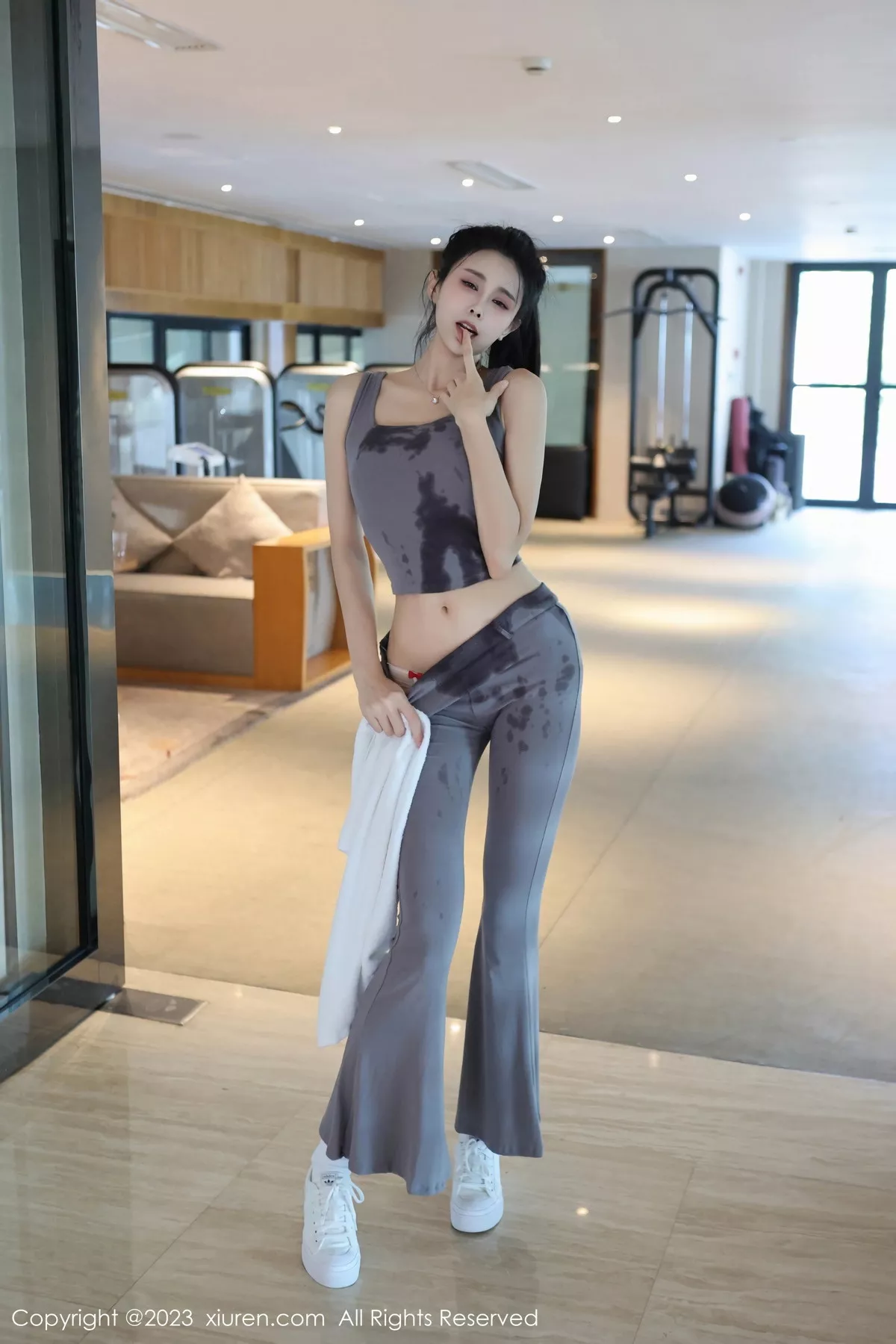 图片[5]-[XiuRen秀人网]第7512期草莓mm写真-秀人资源网