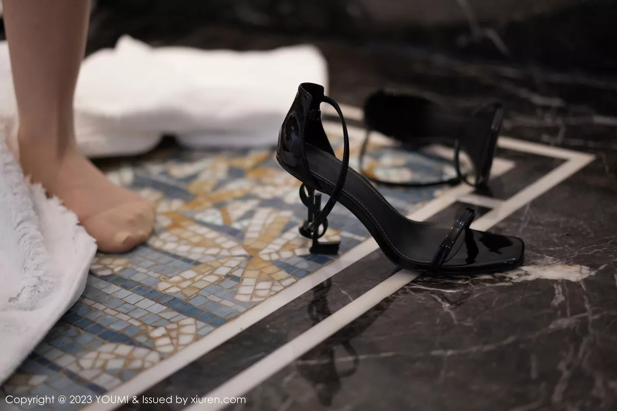 图片[3]-[YouMi尤蜜荟]第994期周思乔写真-秀人资源网