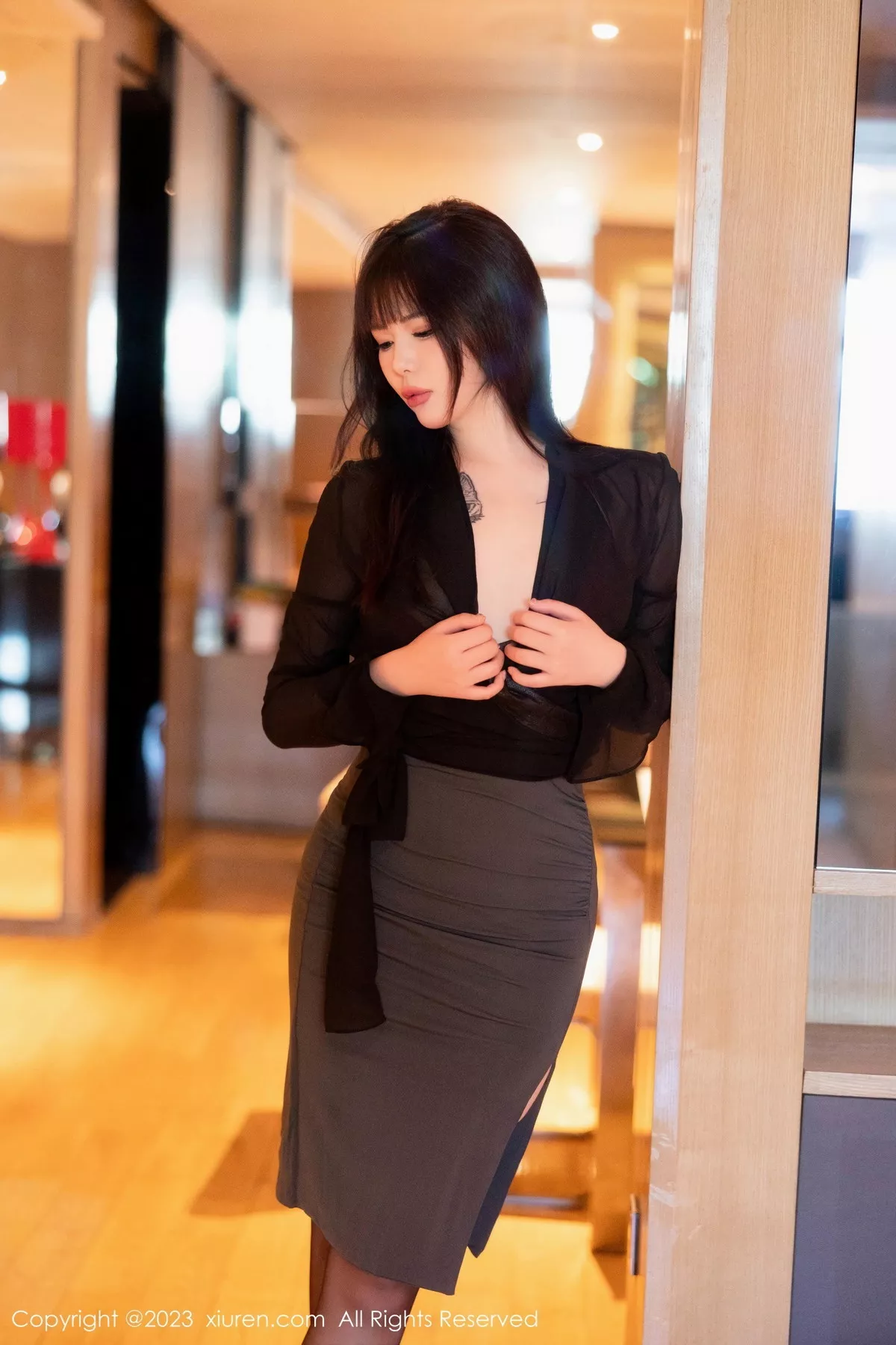 图片[4]-[XiuRen秀人网]第7523期薇薇写真-秀人资源网