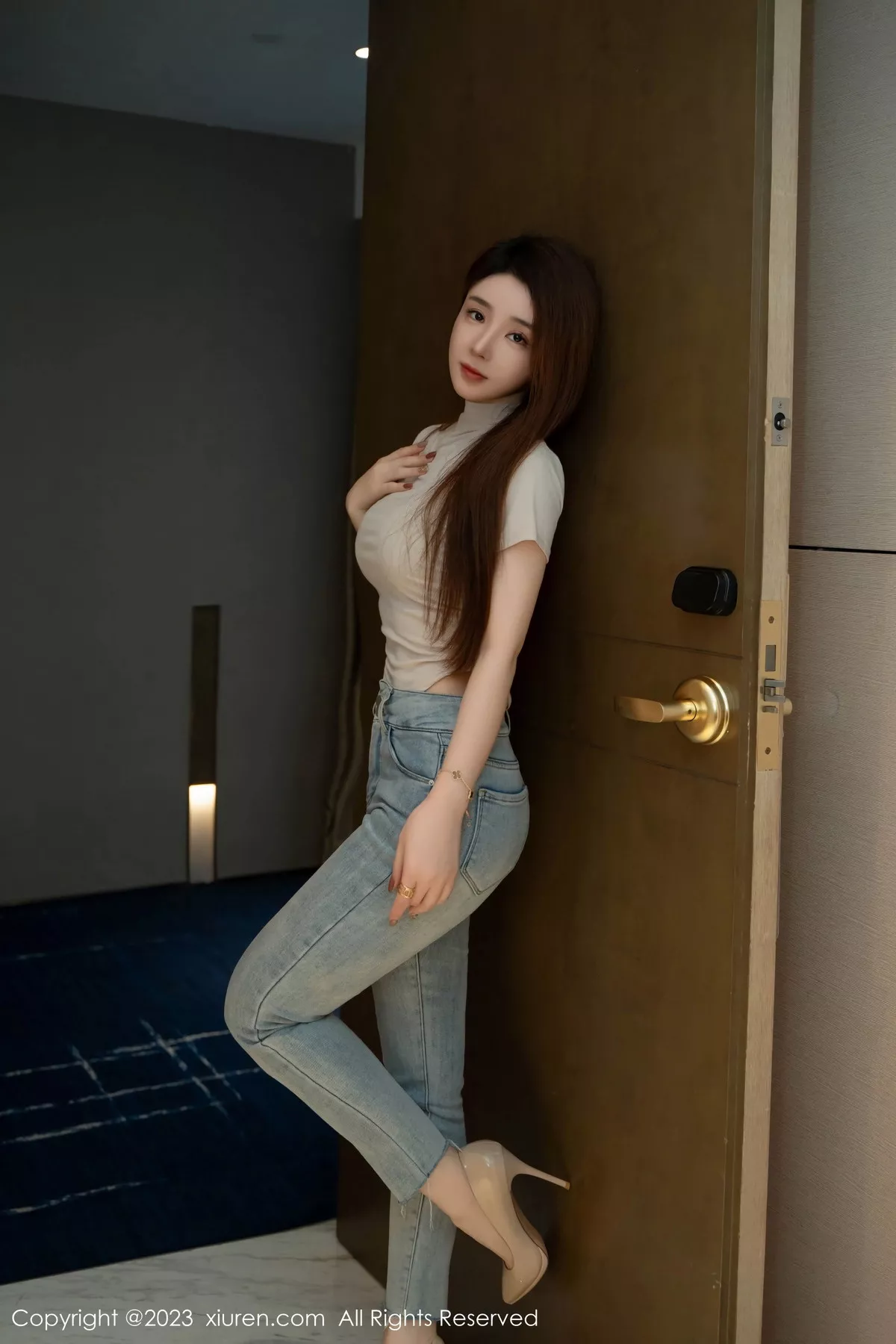 图片[3]-[XiuRen秀人网]第7586期雨儿baby写真-秀人资源网