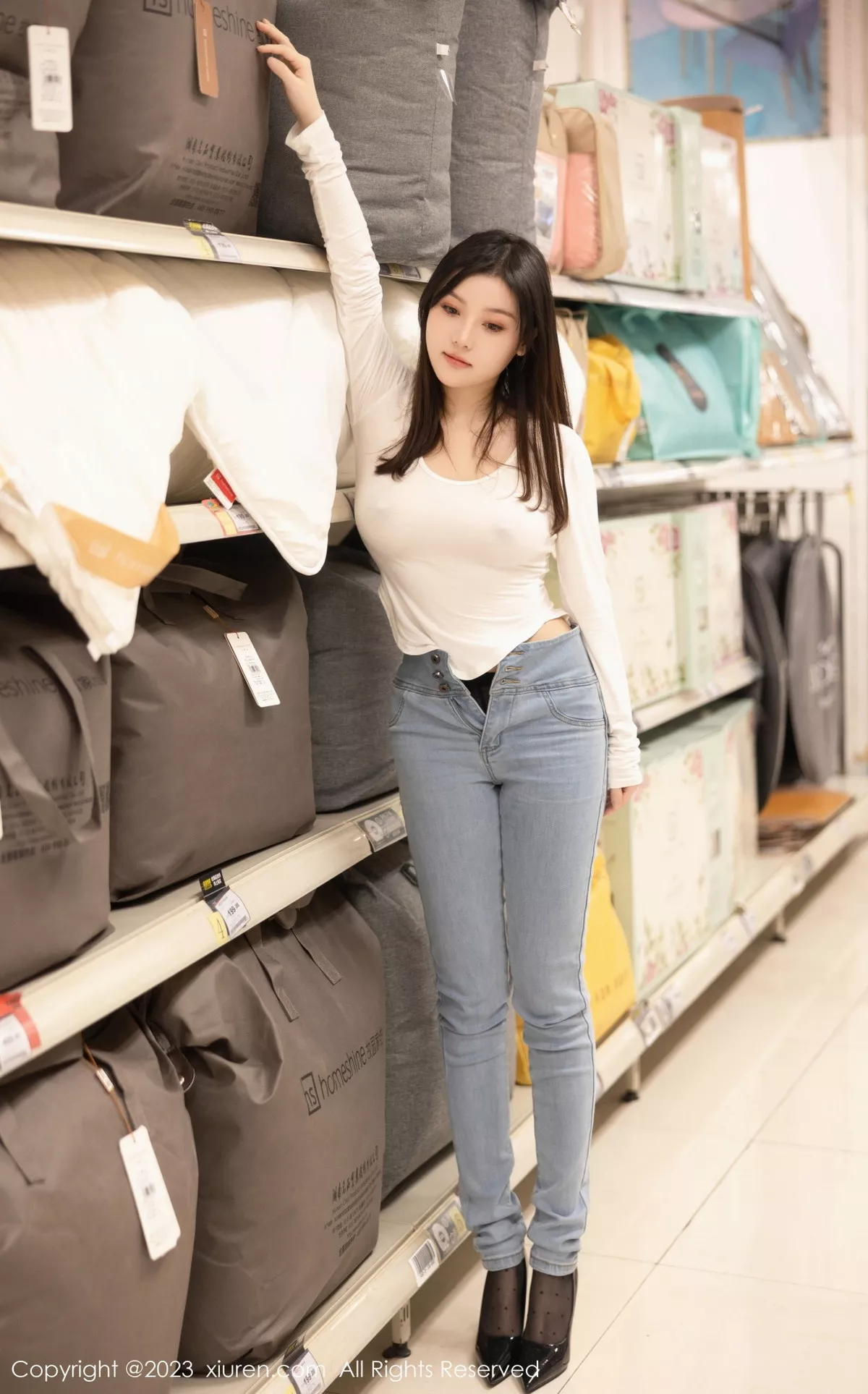 [XiuRen秀人网]第7616期豆瓣酱写真-秀人资源网