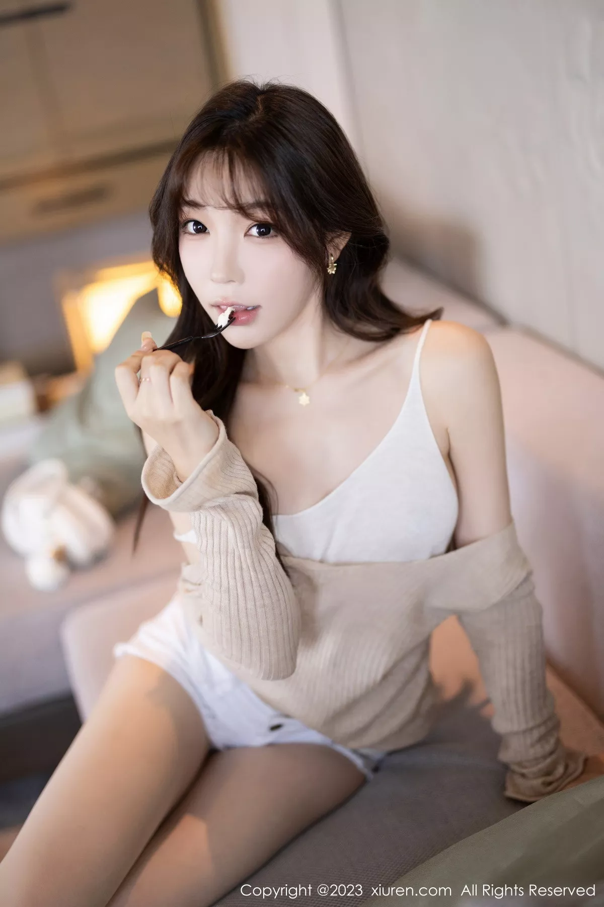 [XiuRen秀人网]第7647期徐莉芝写真-秀人资源网