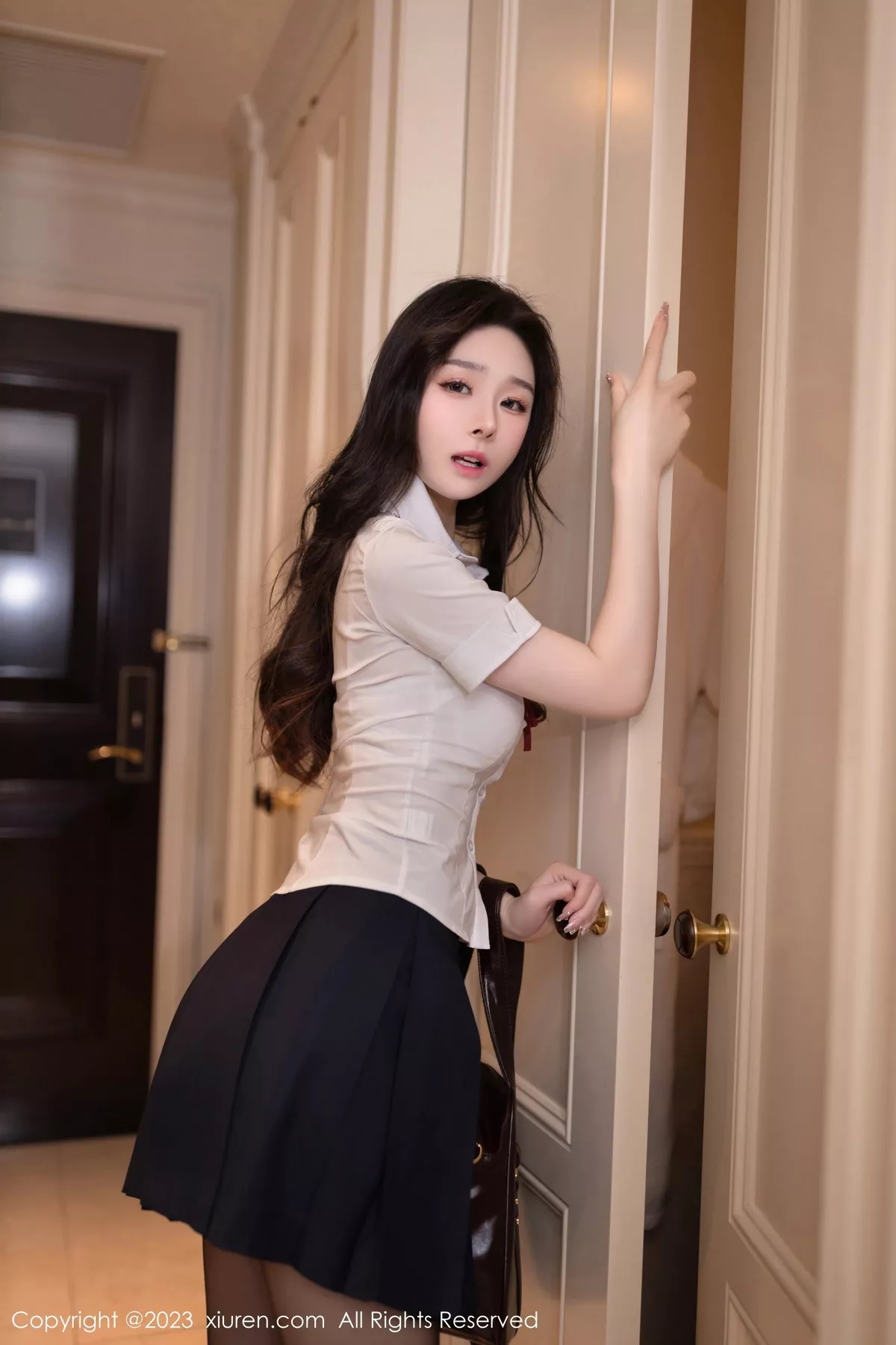 图片[2]-[XiuRen秀人网]第7674期小逗逗写真-秀人资源网