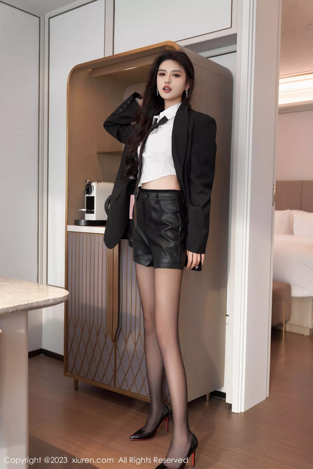 图片[3]-[XiuRen秀人网]第7560期浅浅写真-秀人资源网