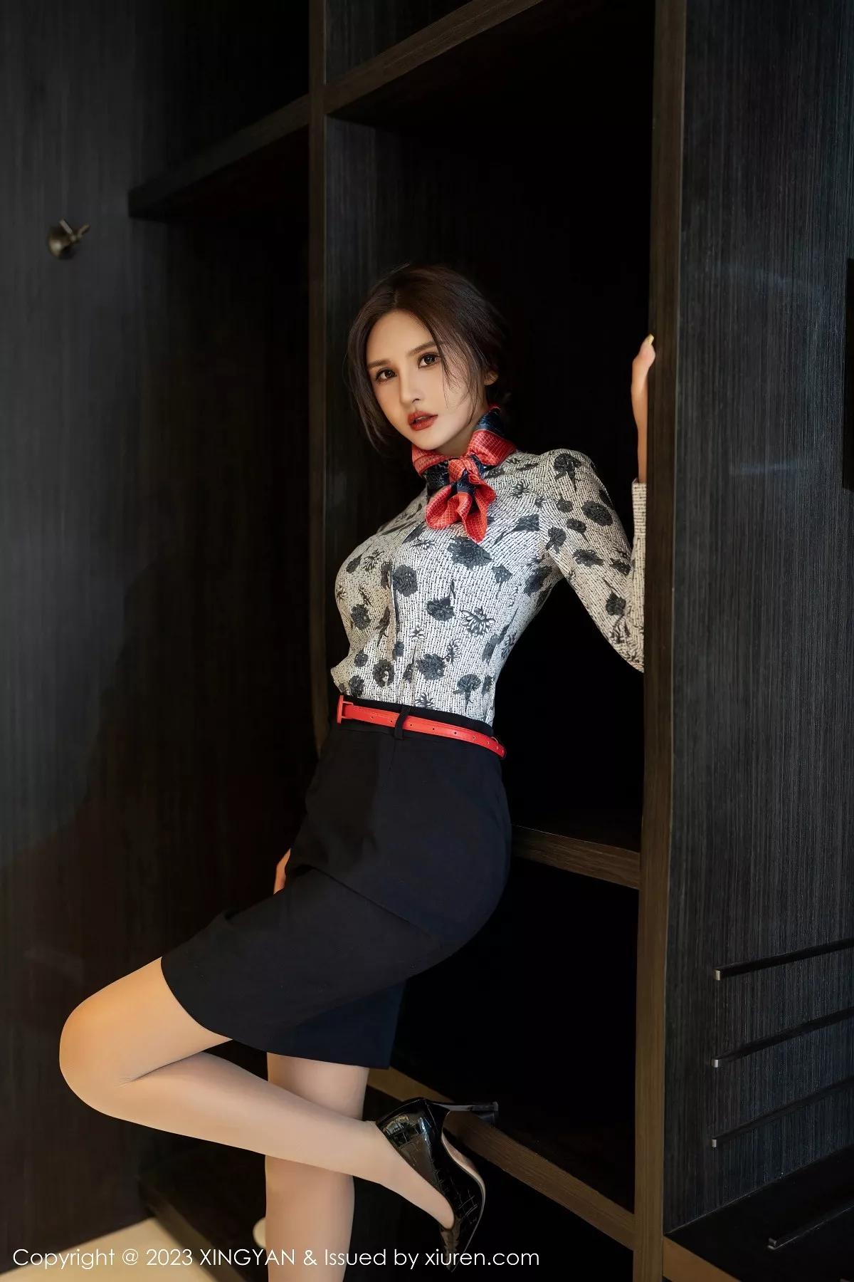 图片[2]-[XingYan星颜社]第219期尹菲写真-秀人资源网