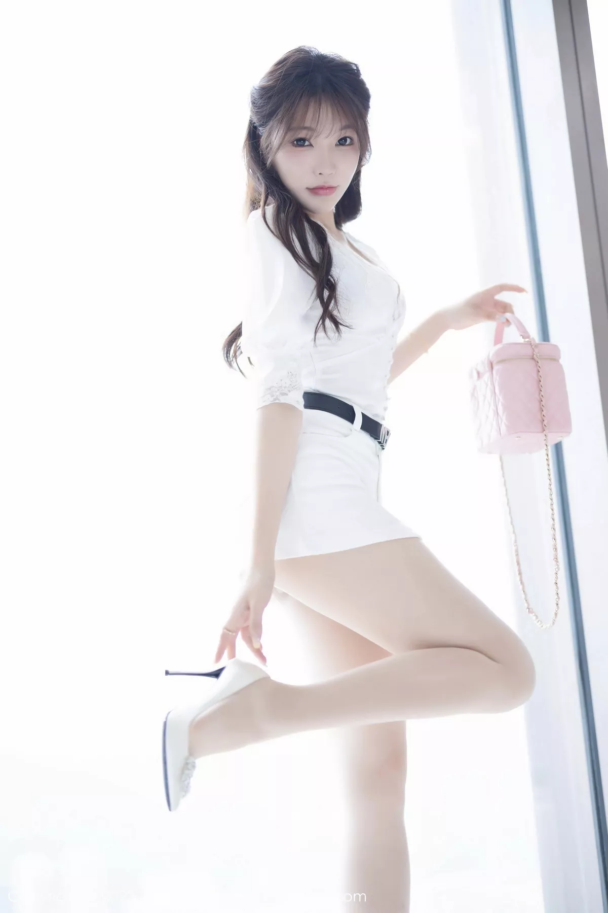 图片[3]-[XiaoYu画语界]第1158期徐莉芝写真-秀人资源网