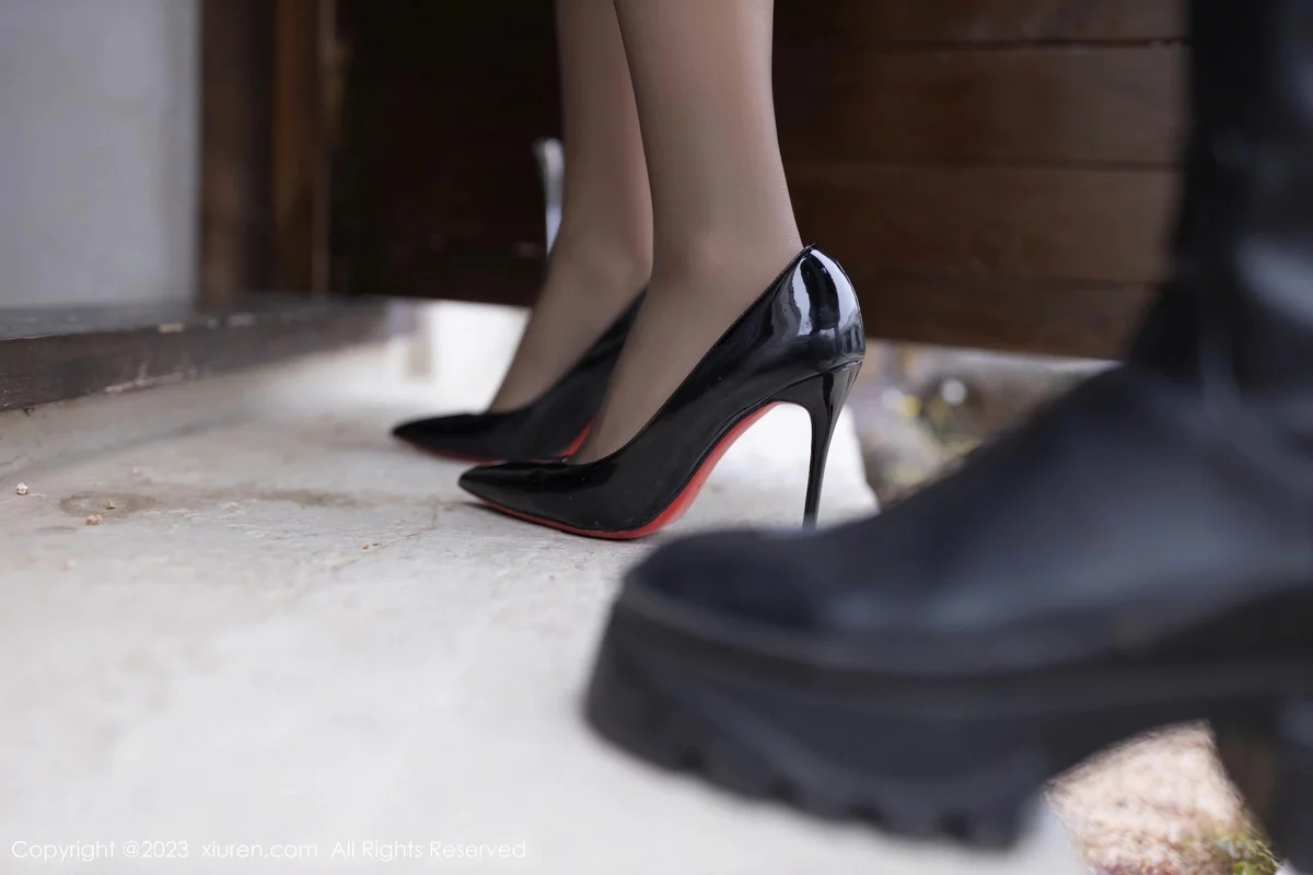 图片[2]-[XiuRen秀人网]第7798期安然写真-秀人资源网