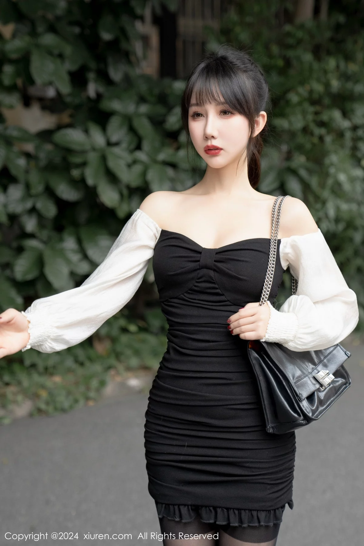 图片[16]-[XiuRen秀人网]第7930期波巧酱写真-秀人资源网