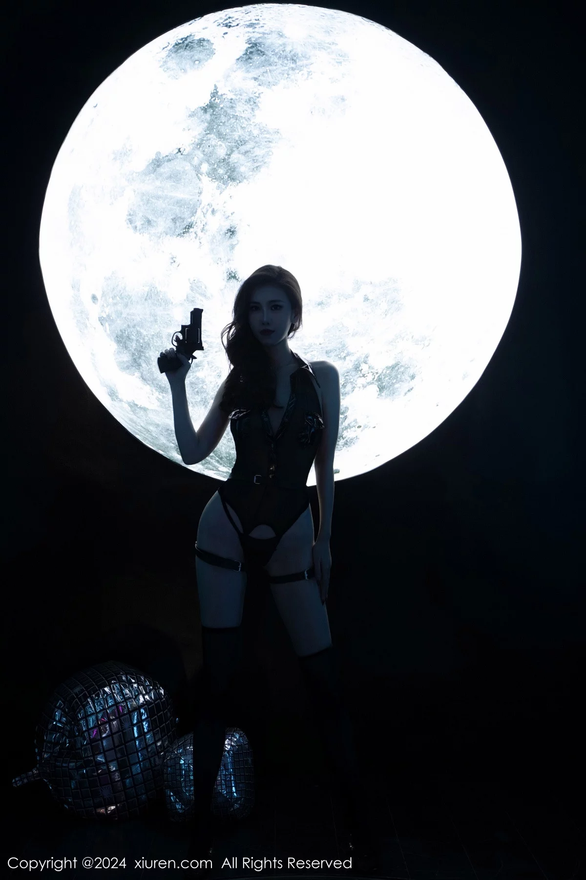 [XiuRen秀人网]第7952期章芃芃写真-秀人资源网