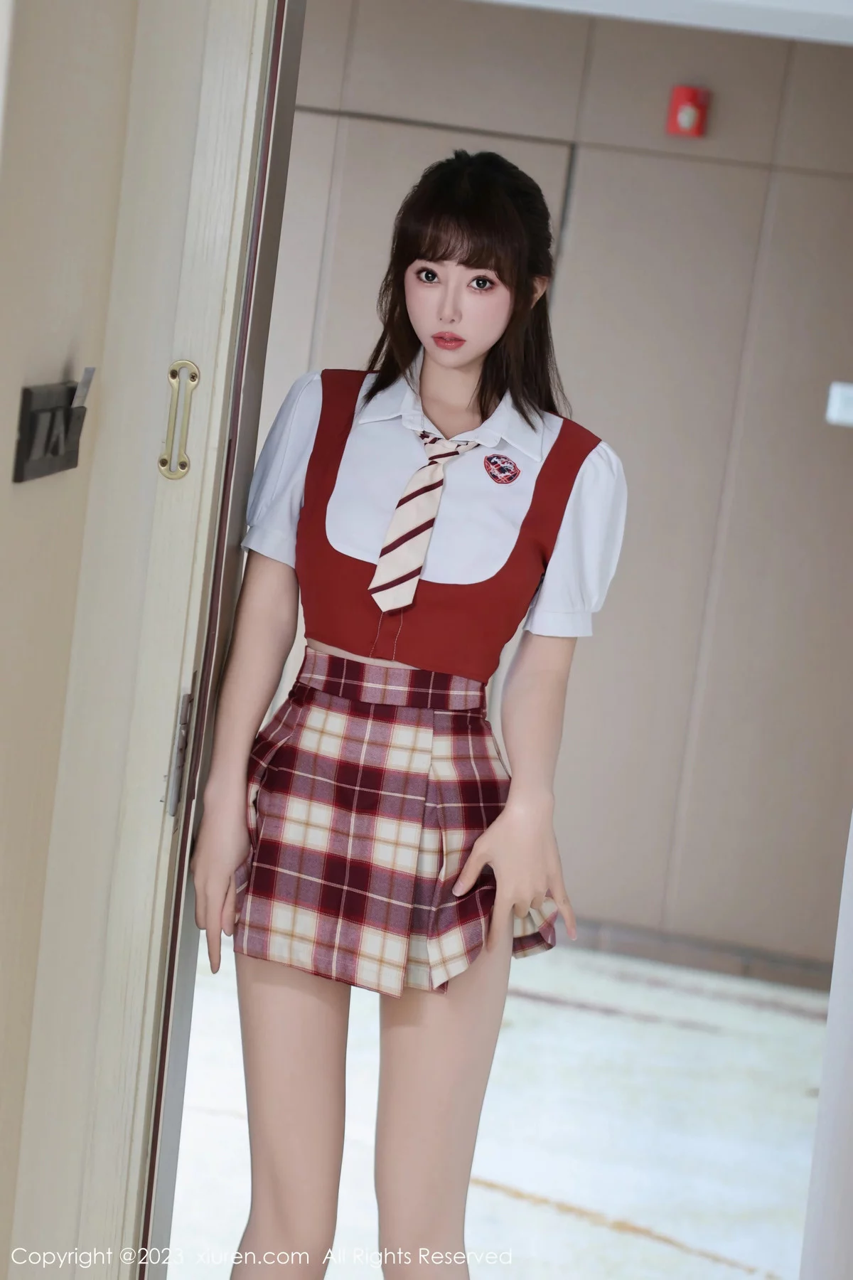 图片[24]-[XiuRen秀人网]第7851期金tiao写真-秀人资源网