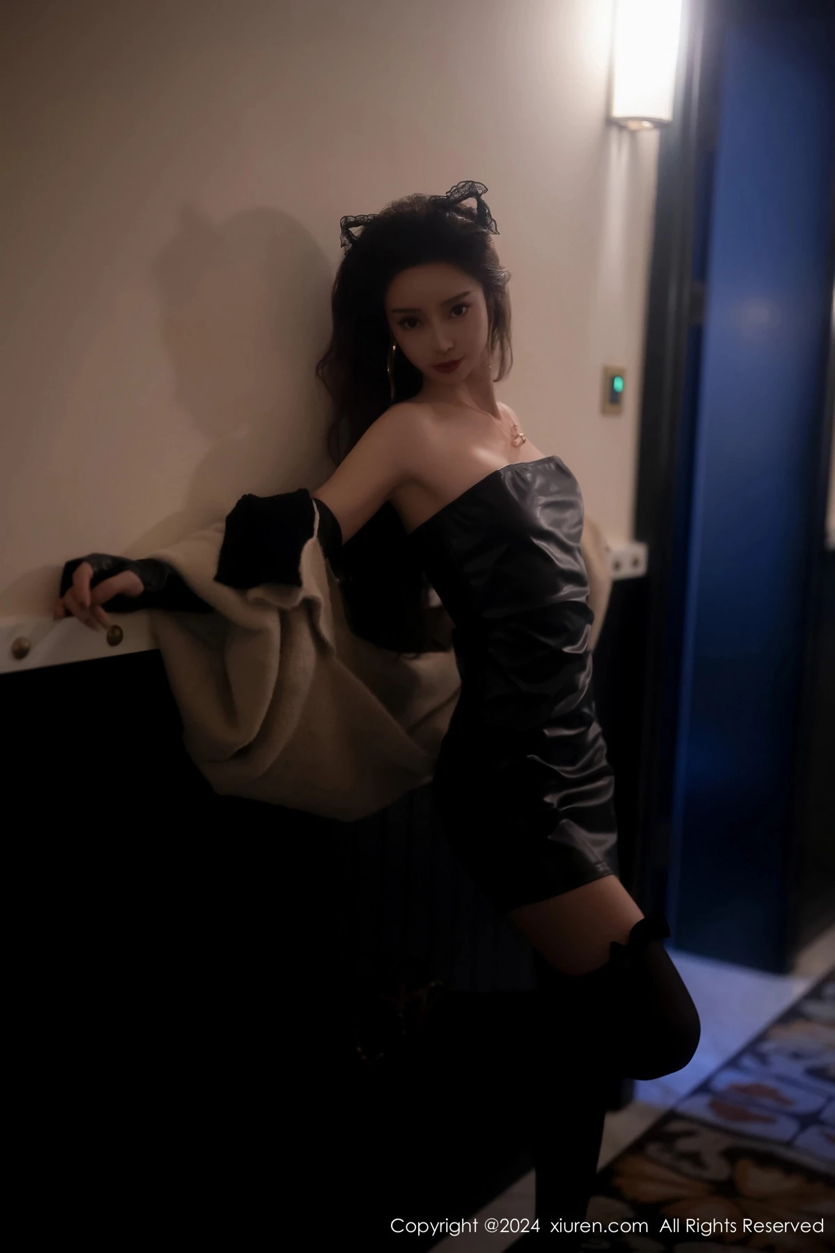 [XiuRen秀人网]第8049期苏曼兮写真-秀人资源网