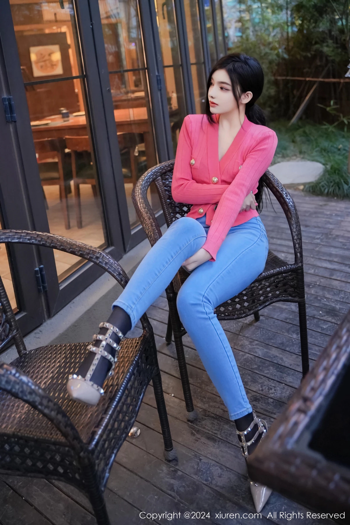 图片[4]-[XiuRen秀人网]第8091期龙雪儿写真-秀人资源网