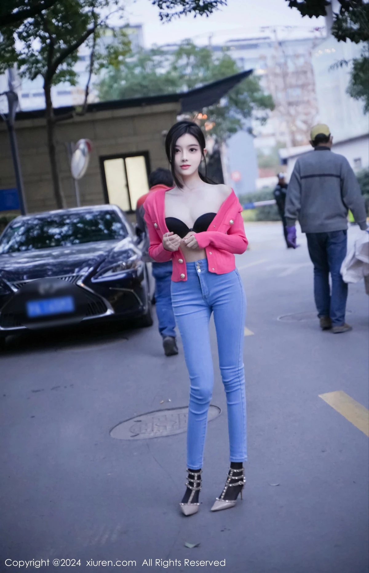 图片[24]-[XiuRen秀人网]第8091期龙雪儿写真-秀人资源网