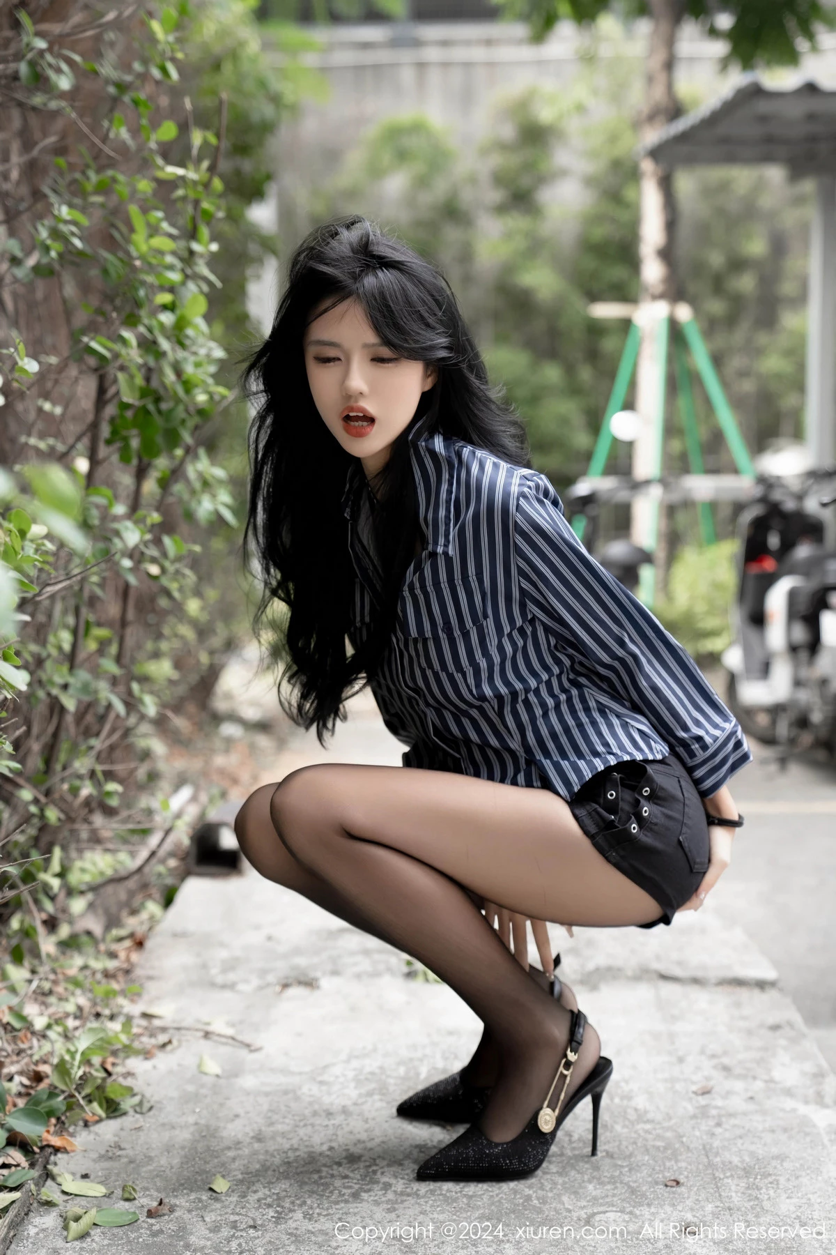 图片[2]-[XiuRen秀人网]第8011期浅浅写真-秀人资源网