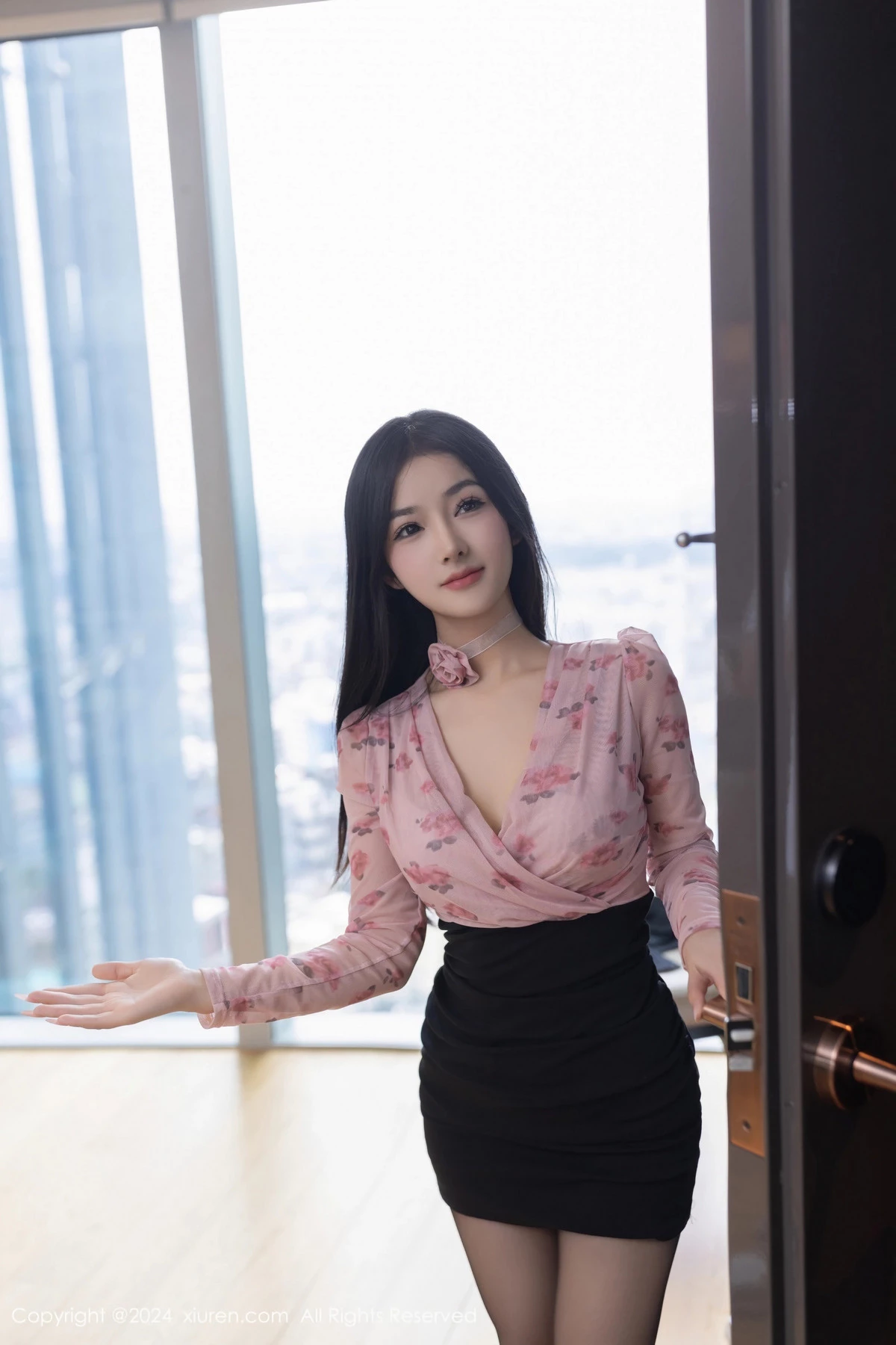 图片[12]-[XiuRen秀人网]第8187期小茶茶写真-秀人资源网