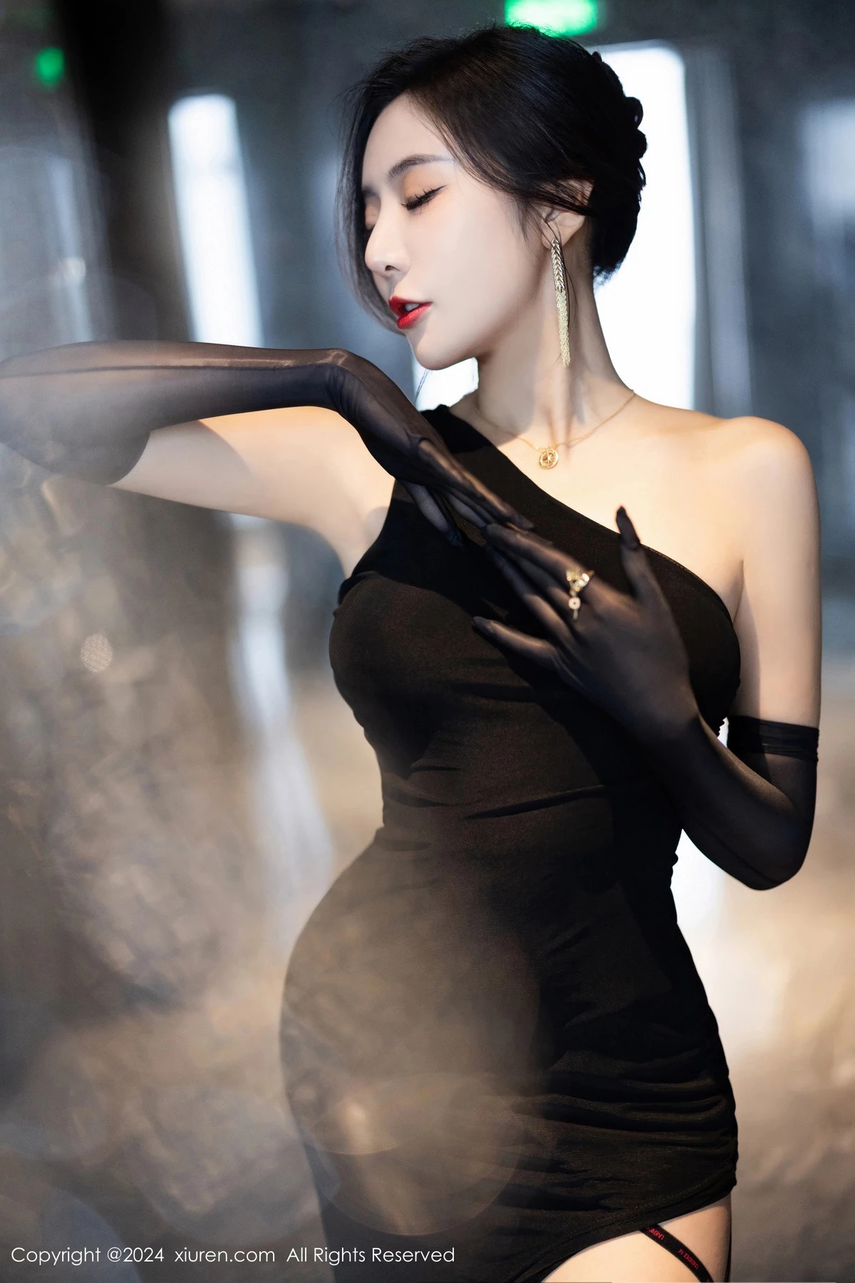 图片[18]-[XiuRen秀人网]第8194期王馨瑶写真-秀人资源网