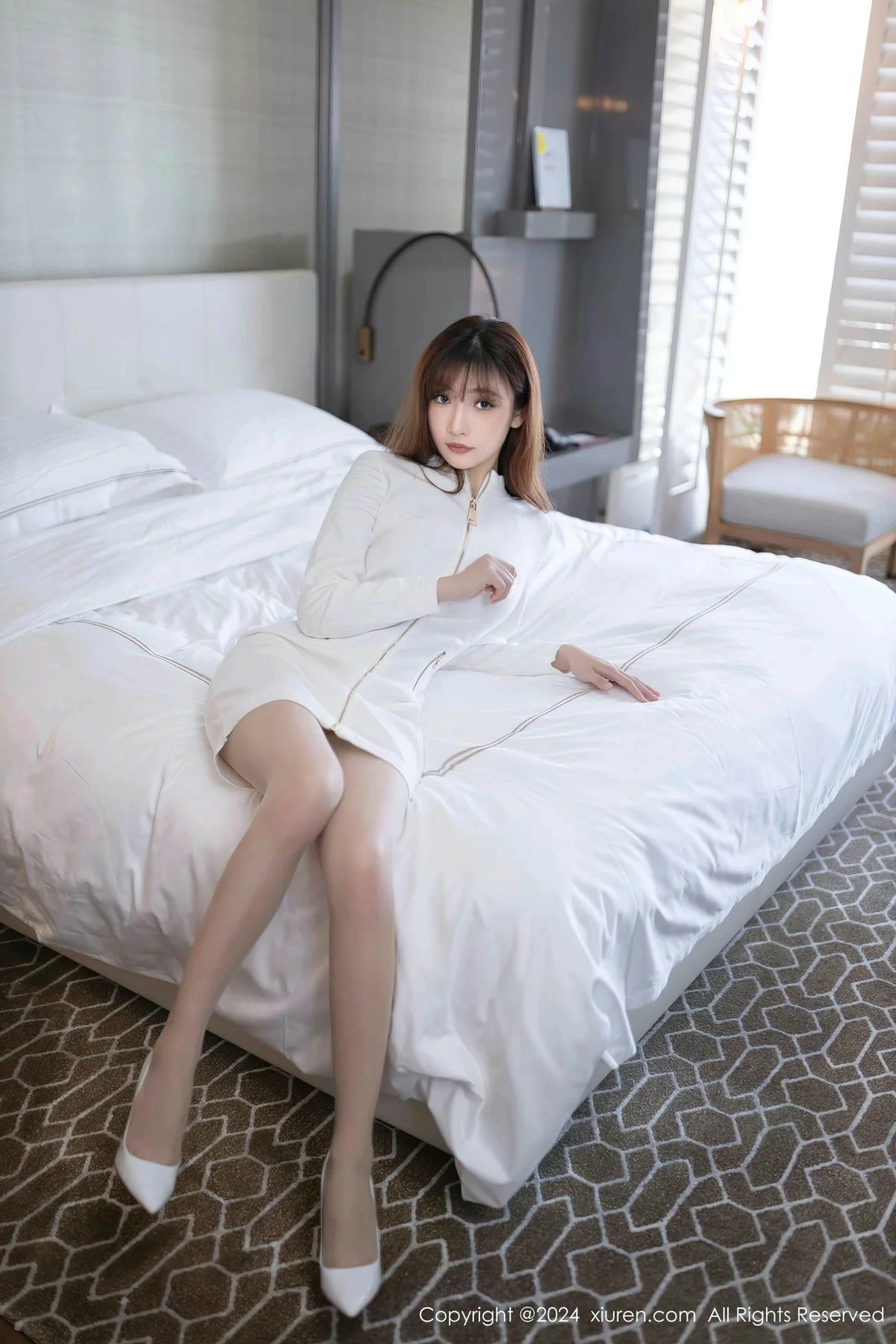 图片[2]-[XiuRen秀人网]第8233期陆萱萱写真-秀人资源网