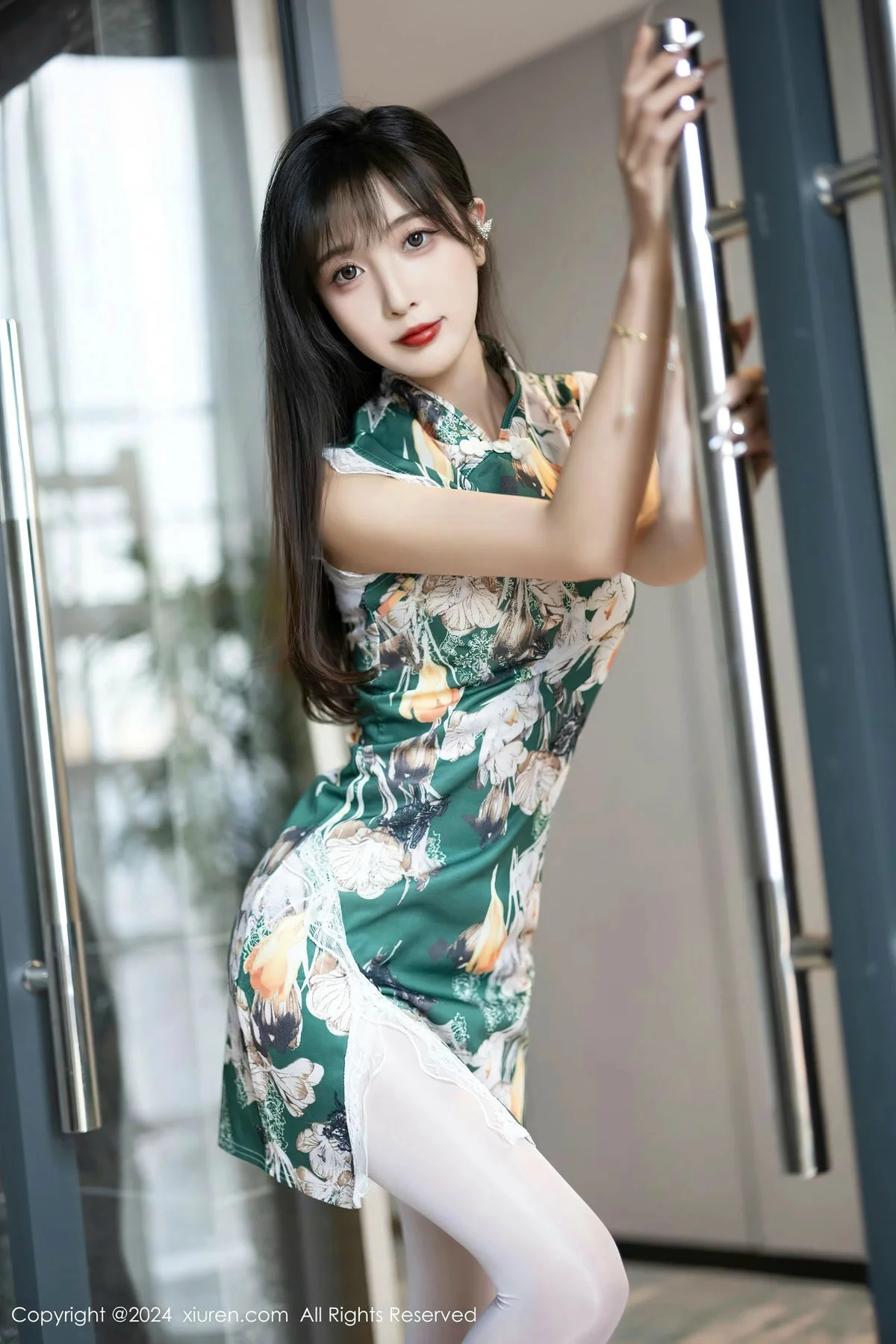 图片[2]-[XiuRen秀人网]第8231期林星阑写真-秀人资源网