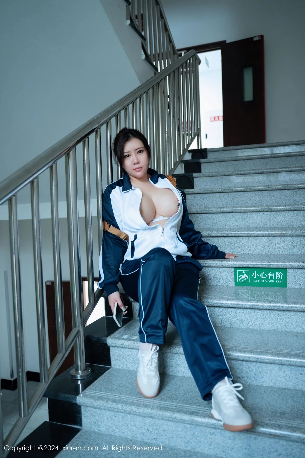 图片[3]-[XiuRen秀人网]第8122期王婉悠写真-秀人资源网