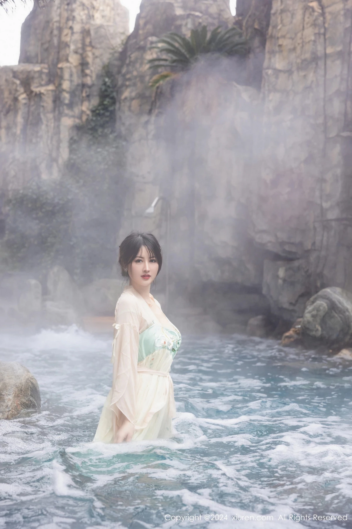 图片[4]-[XiuRen秀人网]第8128期诗诗写真-秀人资源网