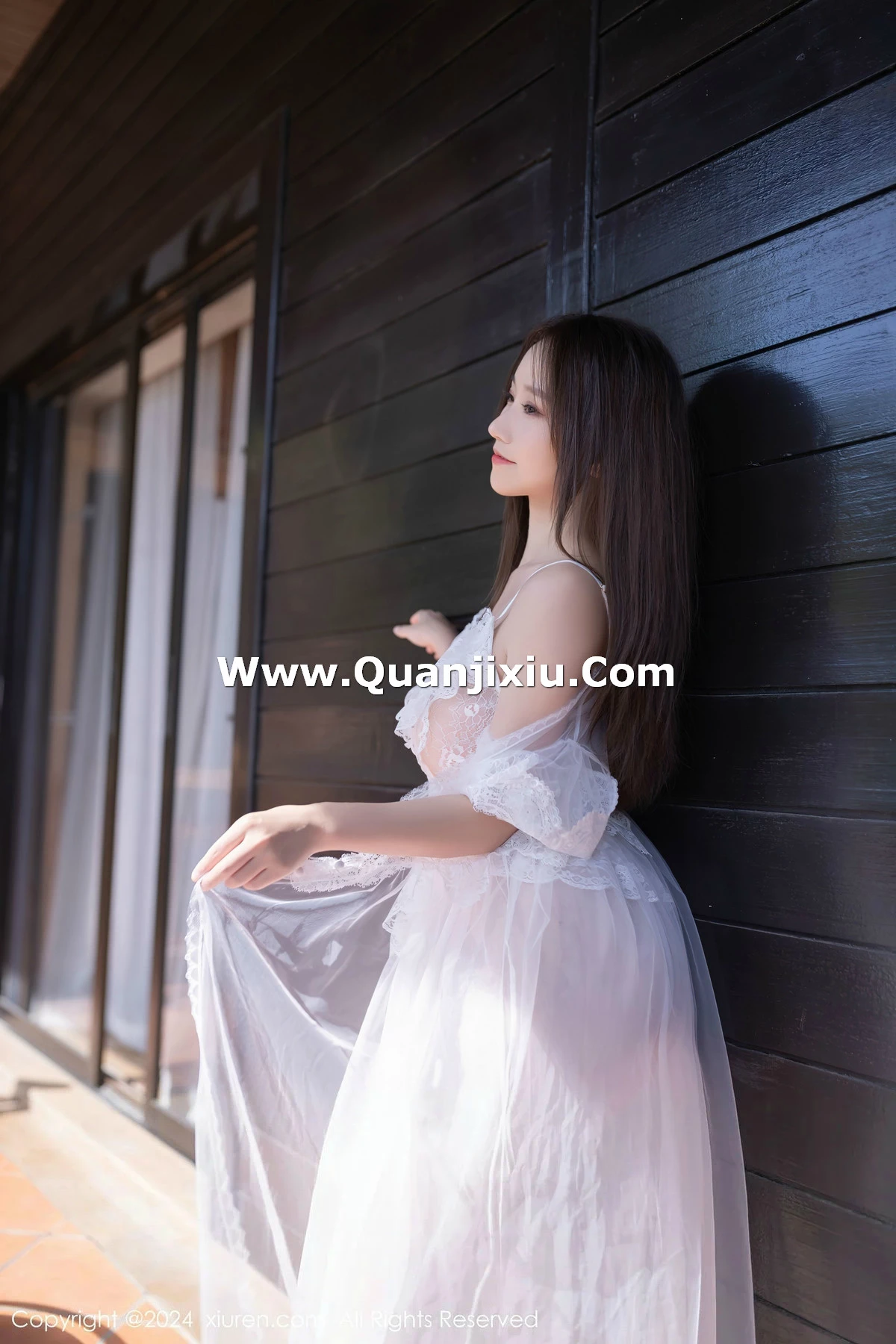 图片[2]-[XiuRen秀人网]第8302期杏子写真-秀人资源网