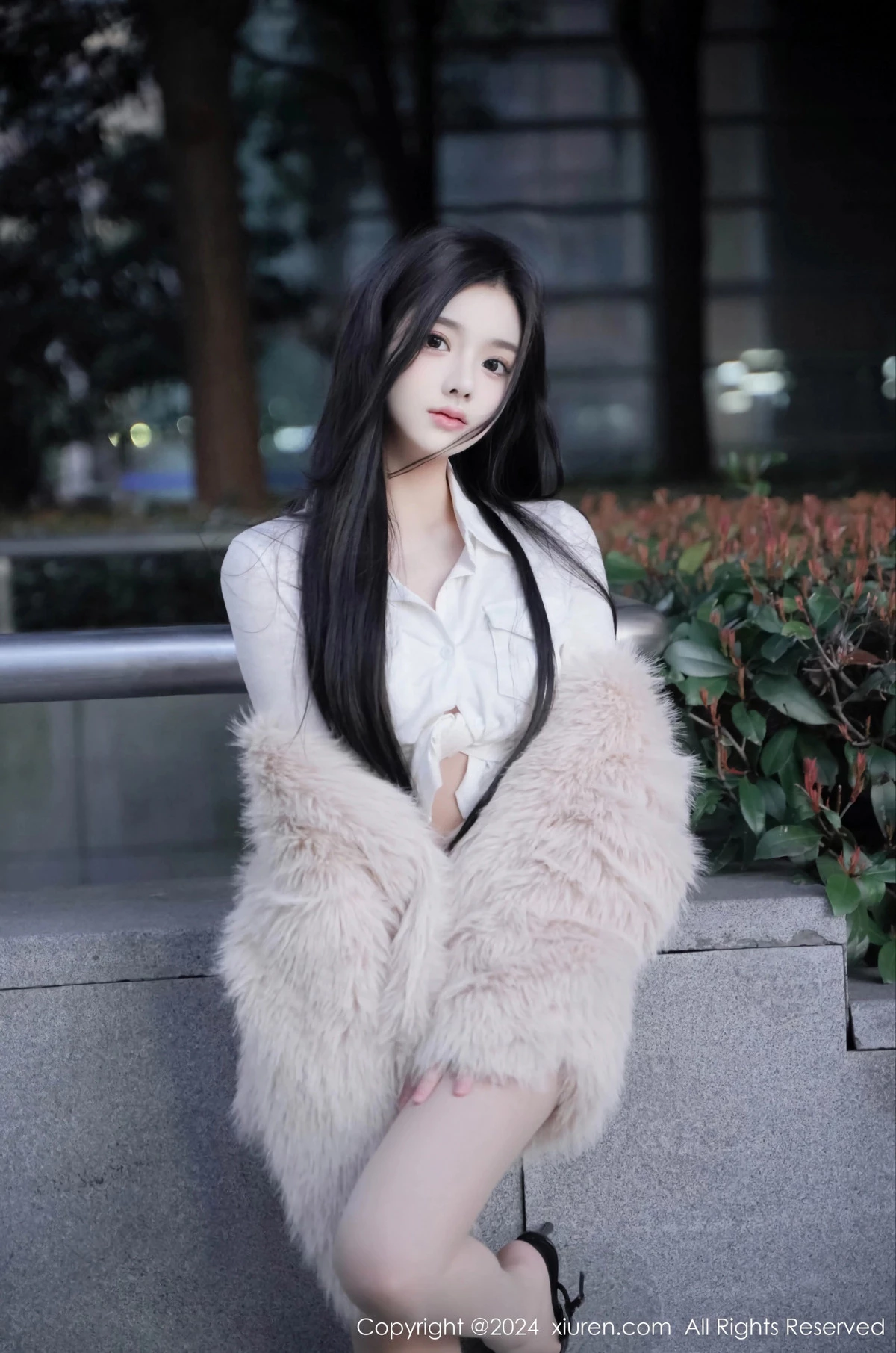 图片[4]-[XiuRen秀人网]第8261期龙雪儿写真-秀人资源网