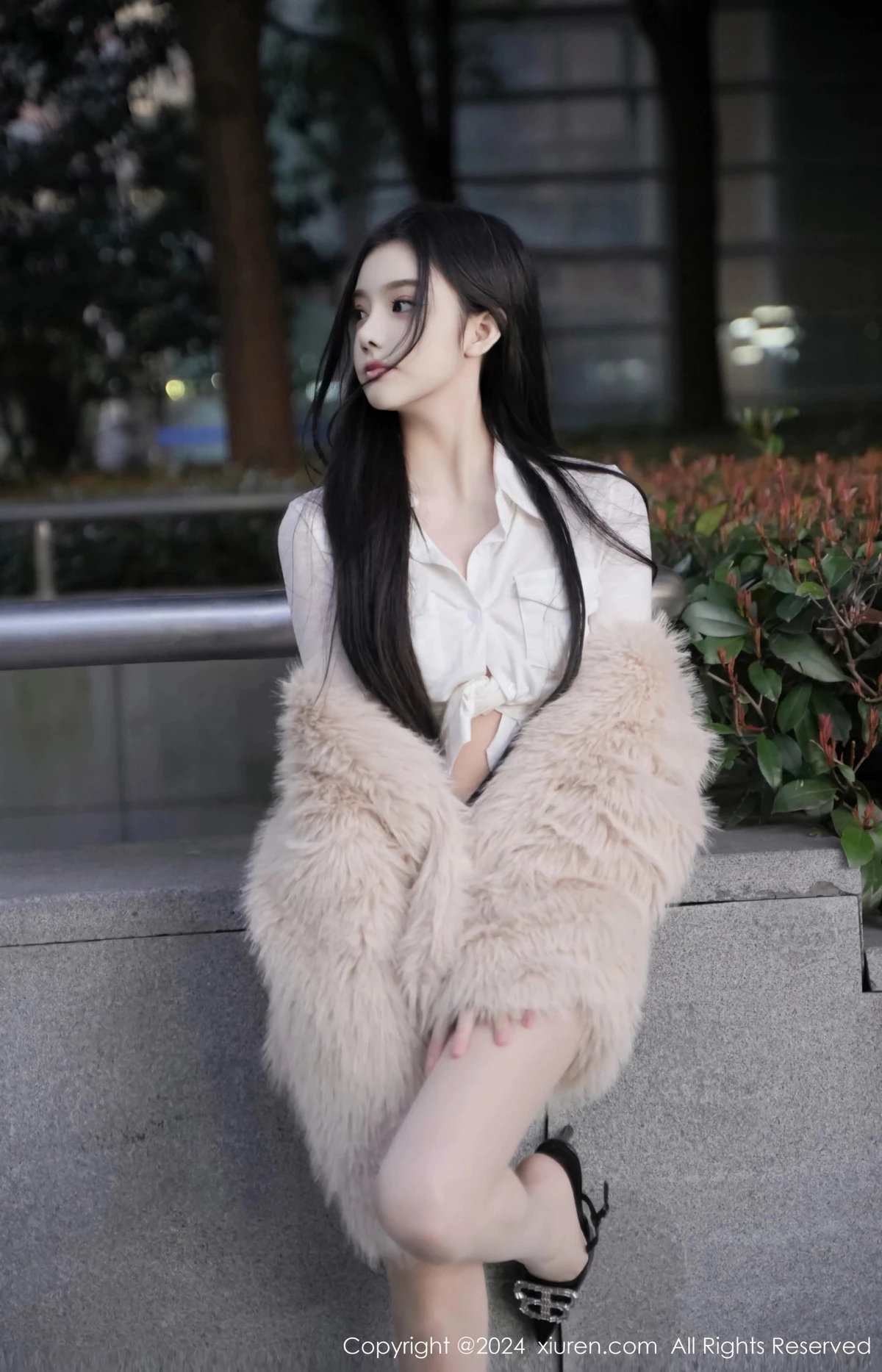 图片[5]-[XiuRen秀人网]第8261期龙雪儿写真-秀人资源网