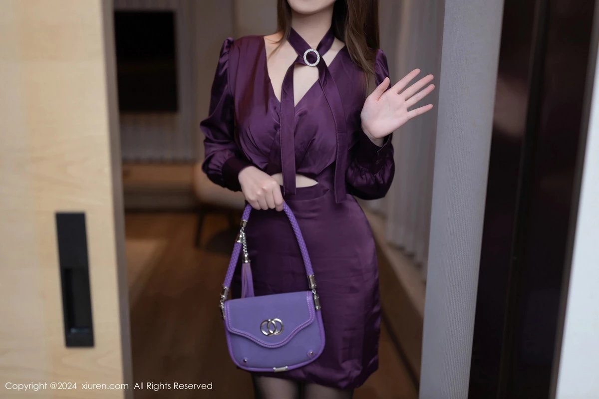 图片[4]-[XiuRen秀人网]第8264期杏子写真-秀人资源网