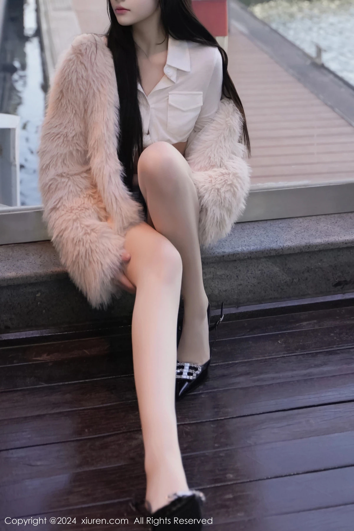 [XiuRen秀人网]第8261期龙雪儿写真-秀人资源网