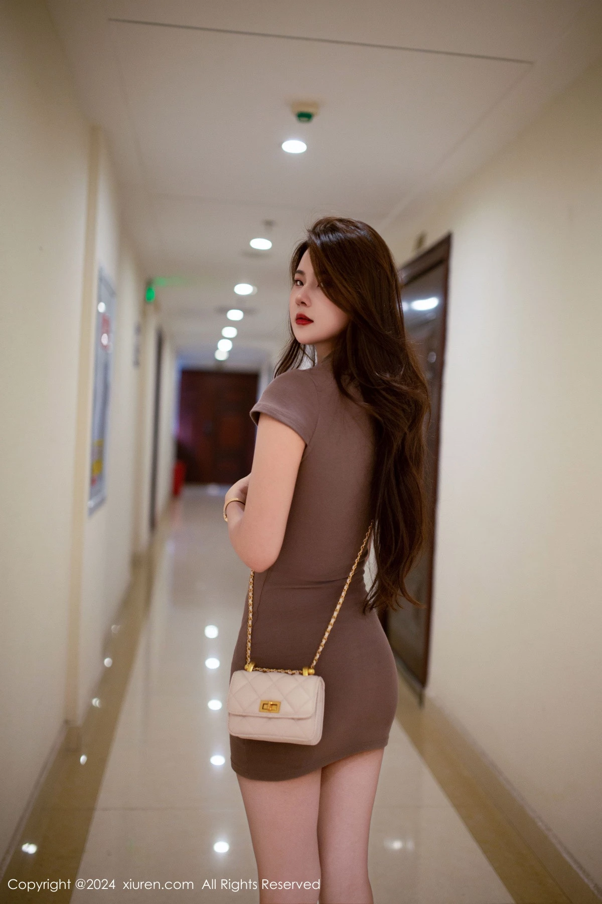 图片[3]-[XiuRen秀人网]第8359期仙女爱自由写真-秀人资源网