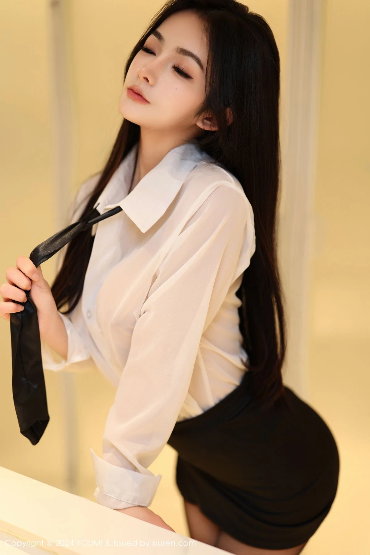 图片[18]-[YouMi尤蜜荟]第1050期谭小灵写真-秀人资源网