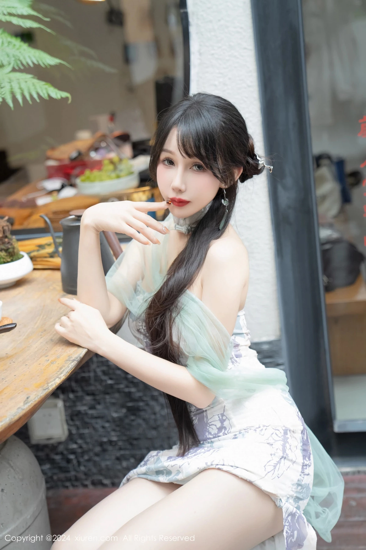 [XiuRen秀人网]第8448期波巧酱写真-秀人资源网