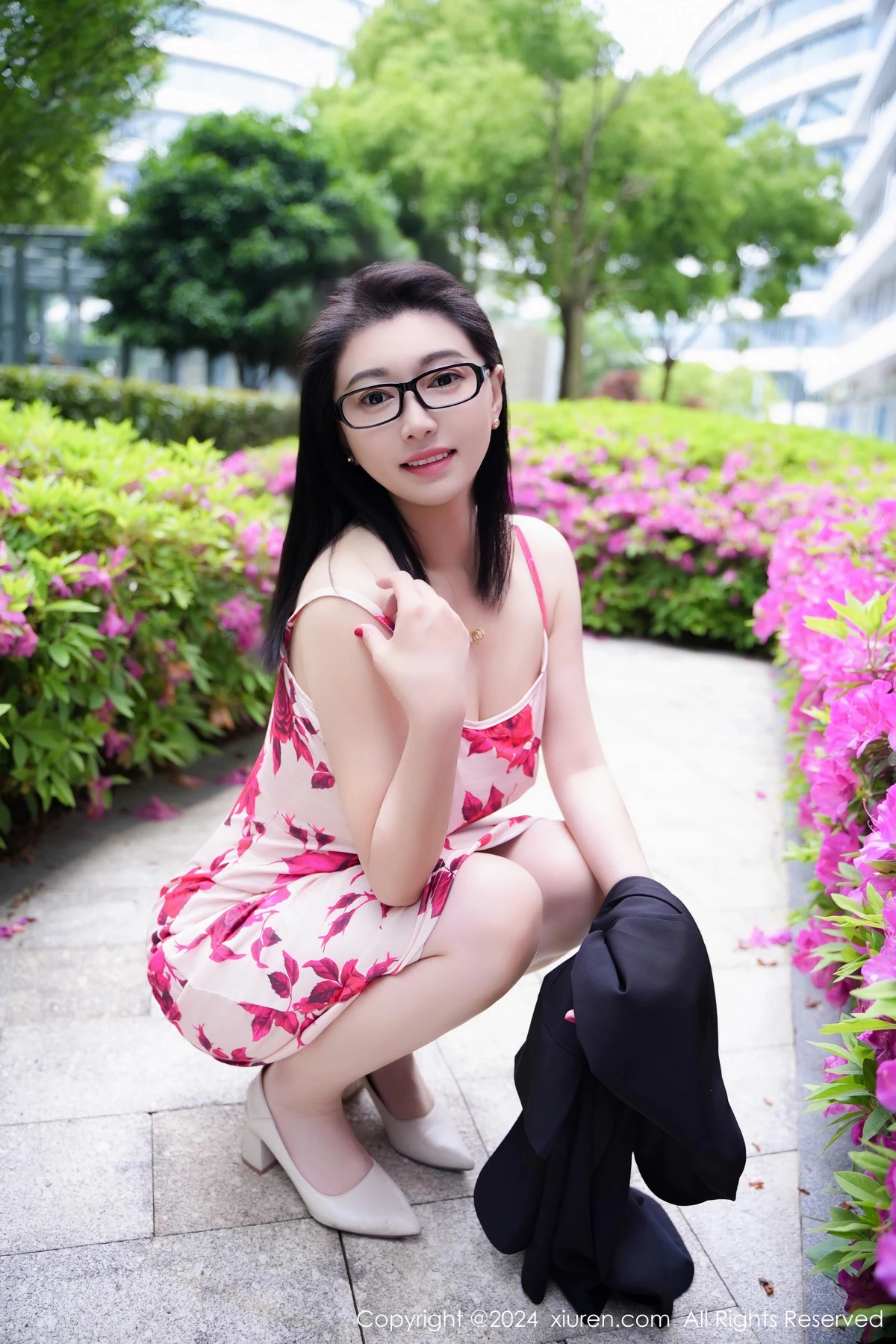 图片[12]-[XiuRen秀人网]第8468期雅茹老师写真-秀人资源网