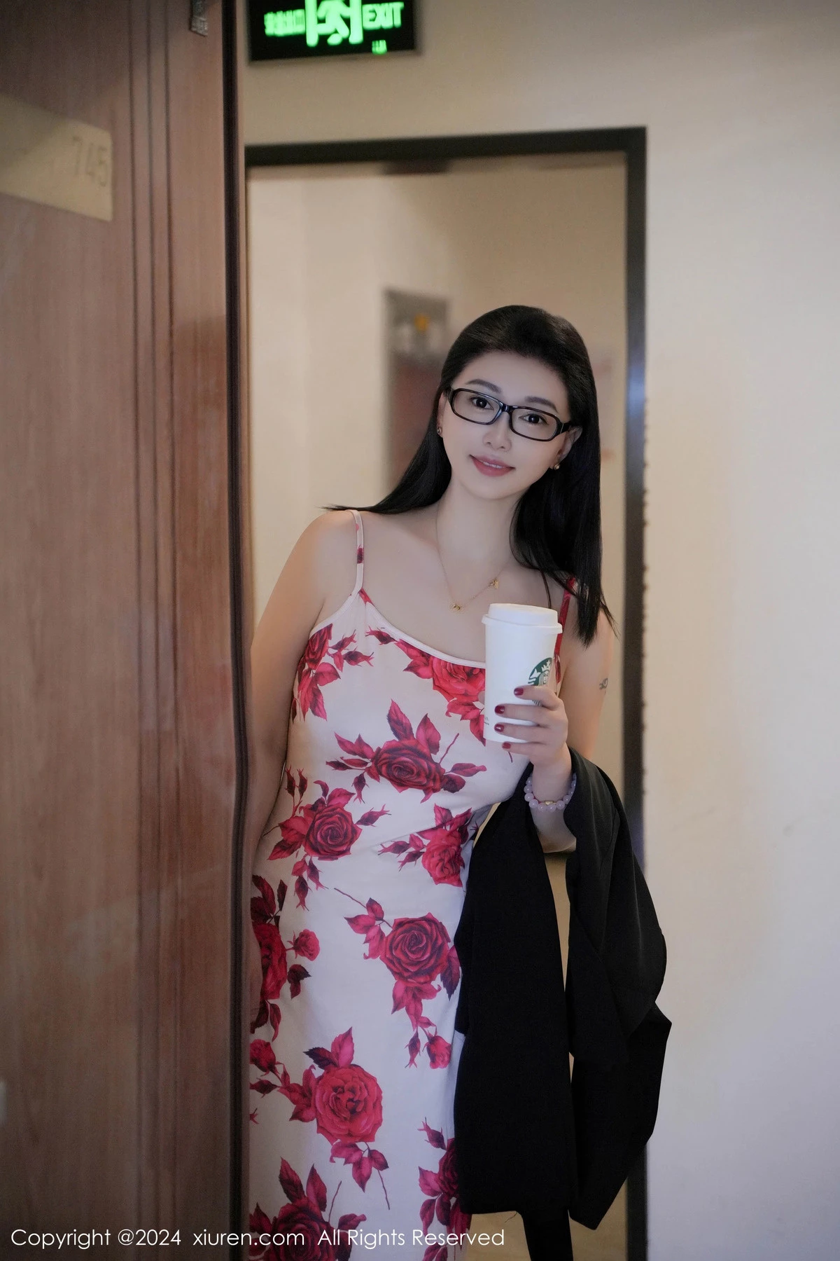 图片[3]-[XiuRen秀人网]第8468期雅茹老师写真-秀人资源网