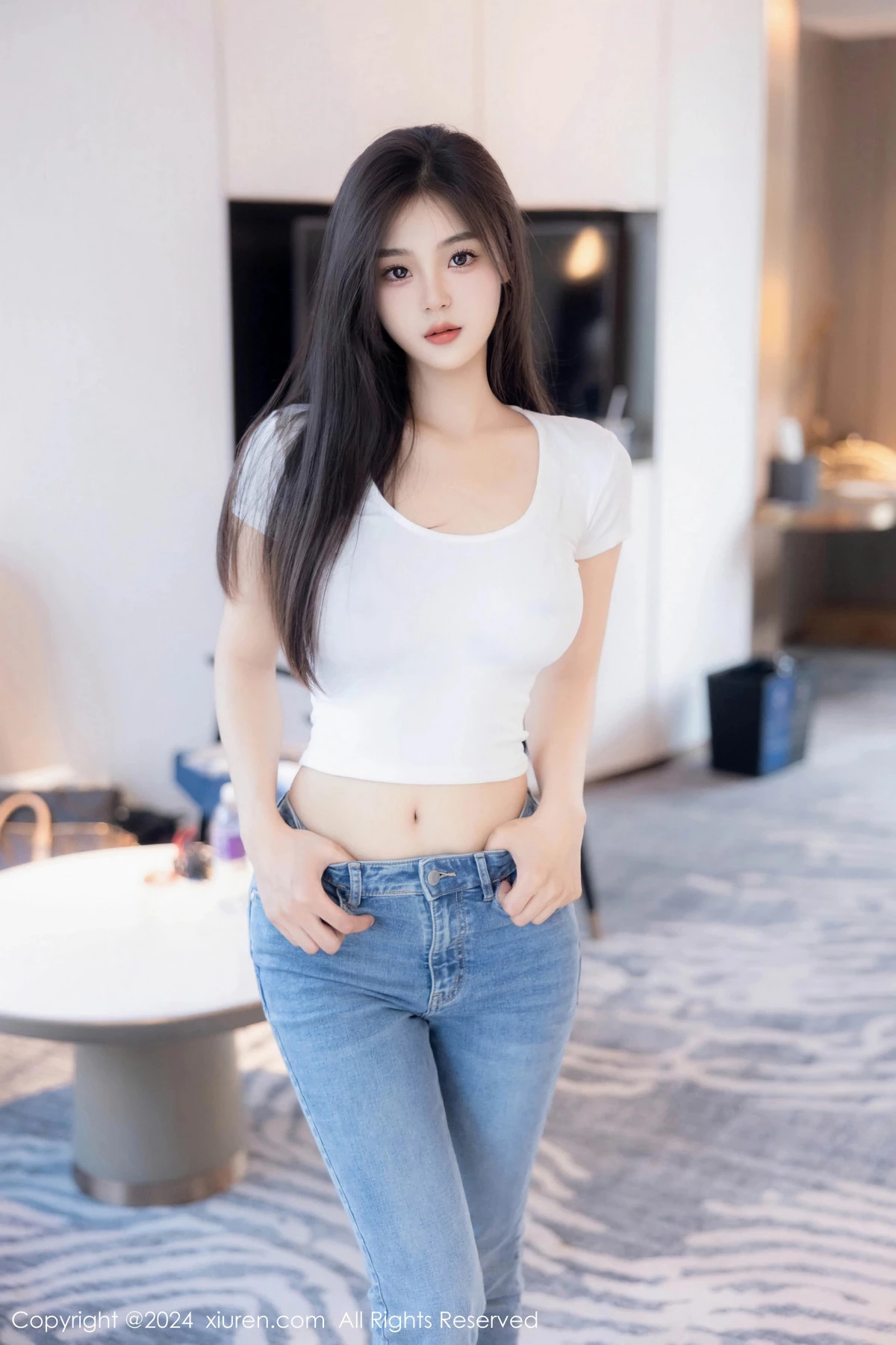 图片[5]-[XiuRen秀人网]第8467期周周不吃香菜写真-秀人资源网